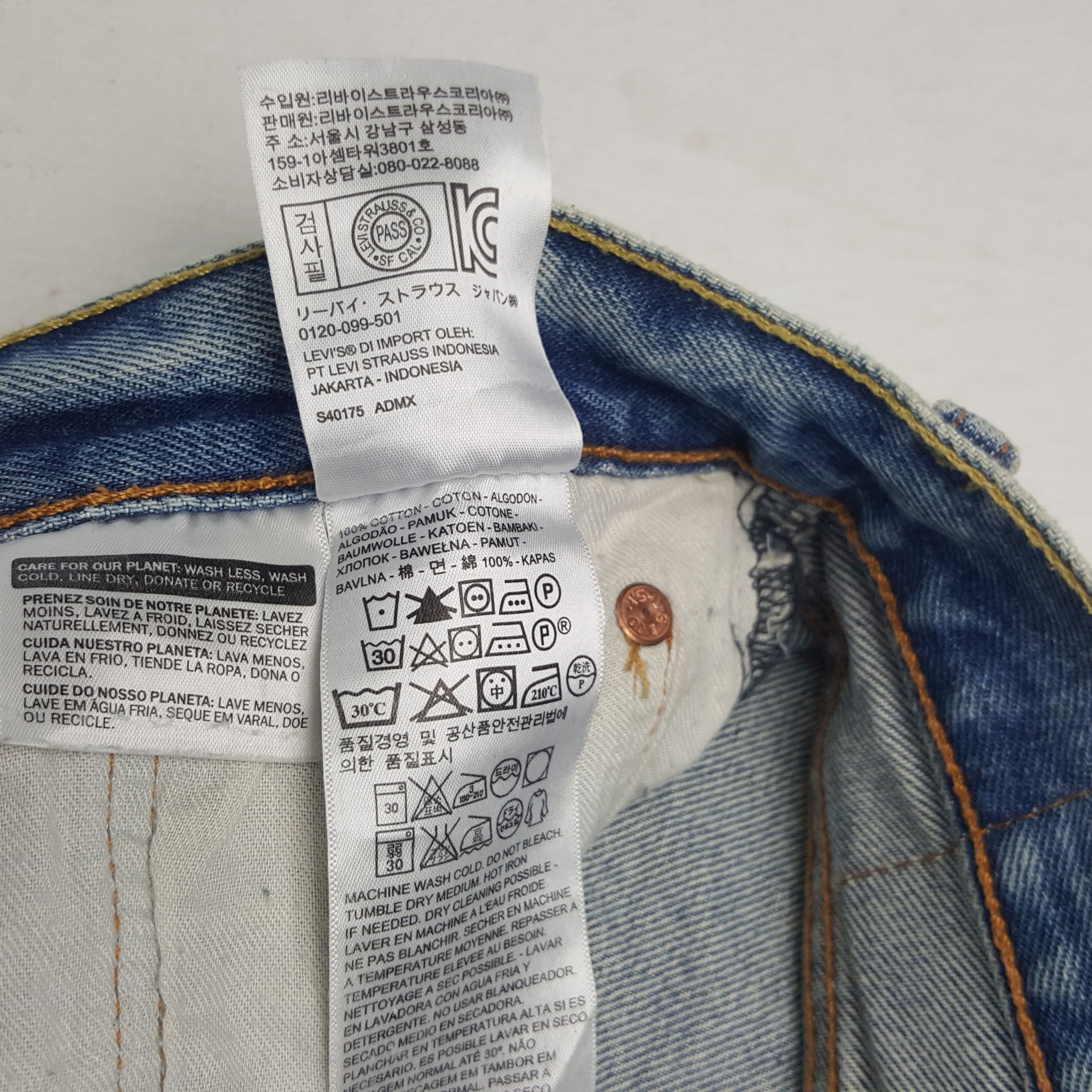 Levi's × Vintage Vintage Levi's 501 Distressed Style Denim Jeans Size US 32 / EU 48 - 15 Thumbnail