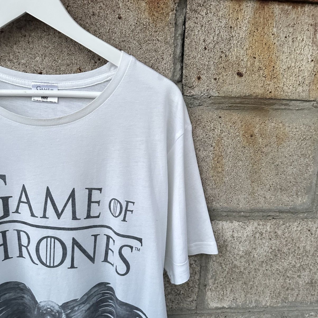 The Game Vintage Adult Game of The Throne T-shirts Big Logo Y2K 00s Size US XL / EU 56 / 4 - 4 Thumbnail