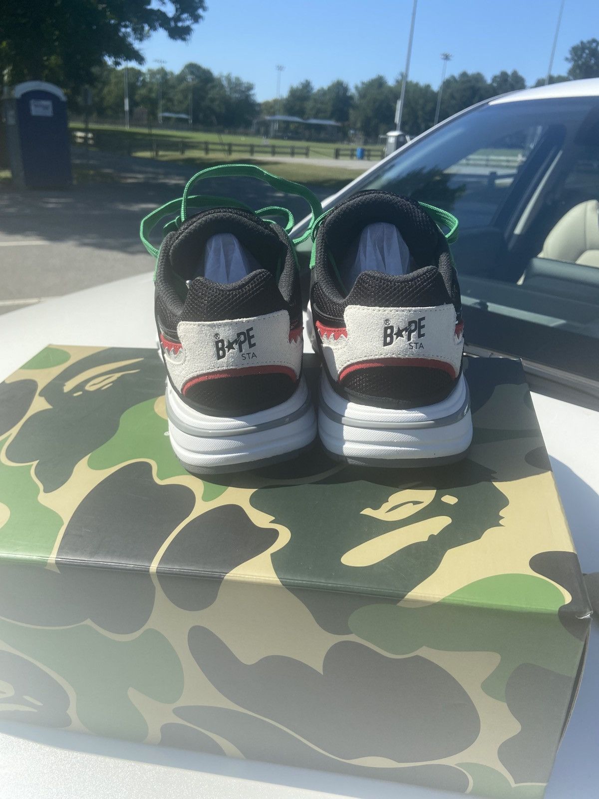 Bape Brand new sharksta dubai editon Size US 9.5 / EU 42-43 - 6 Thumbnail
