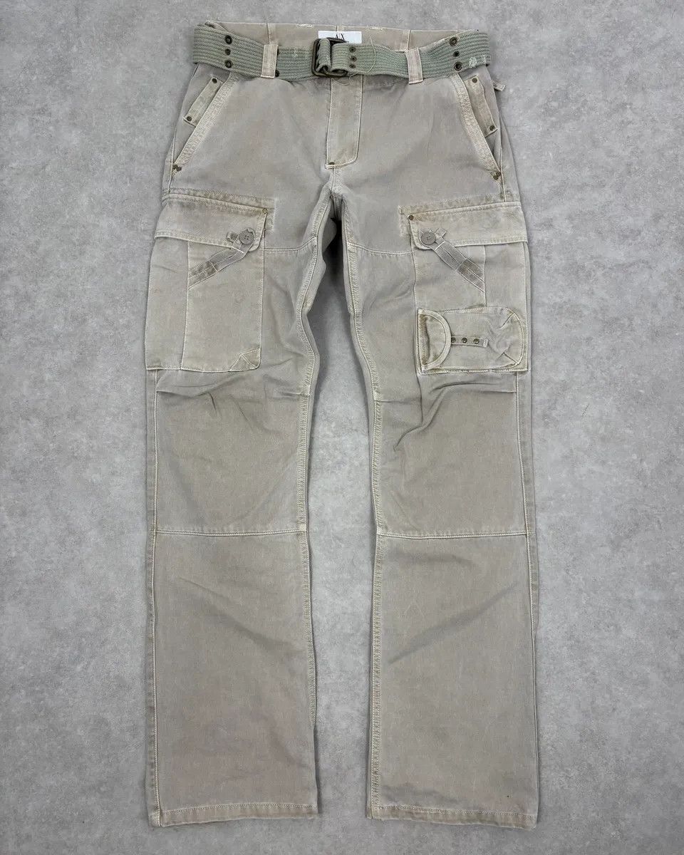 Armani 2000s Armani Khaki Cargo Belted Pants Size US 32 / EU 48 - 1 Thumbnail