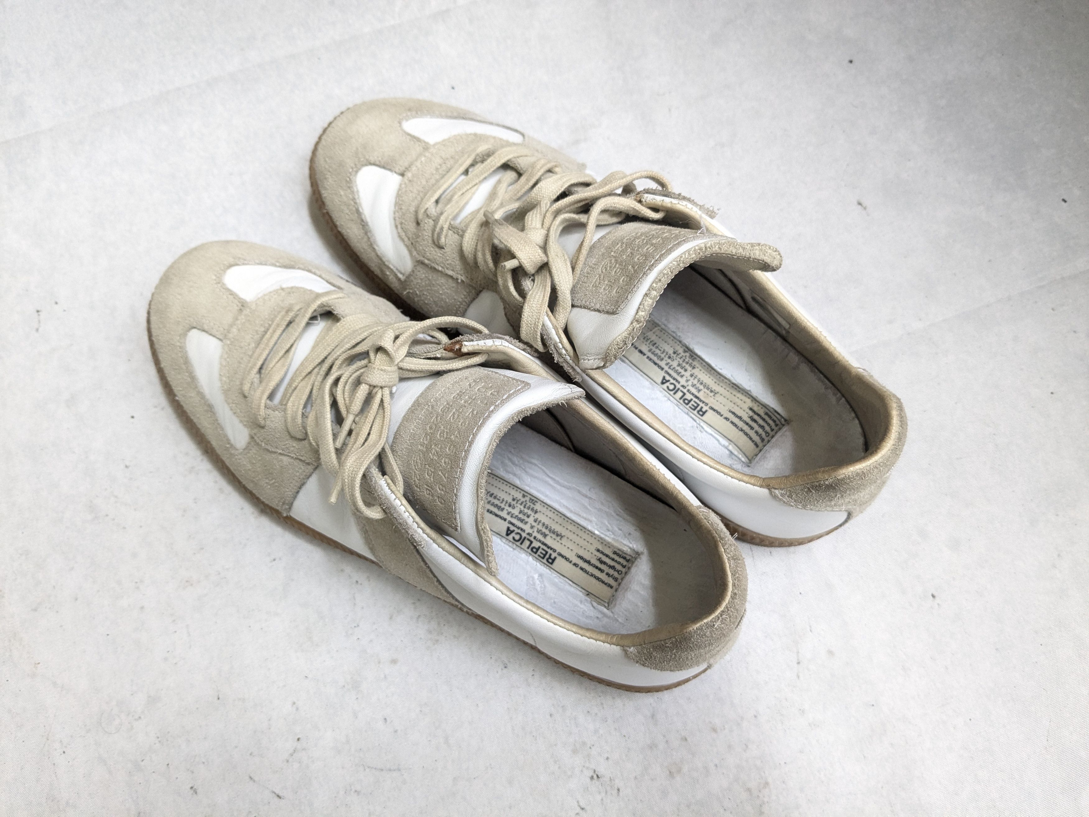 Maison Margiela Maison Margiela Replica GAT White Gray 8 41 Low Tops Gum Size US 8 / EU 41 - 14 Thumbnail