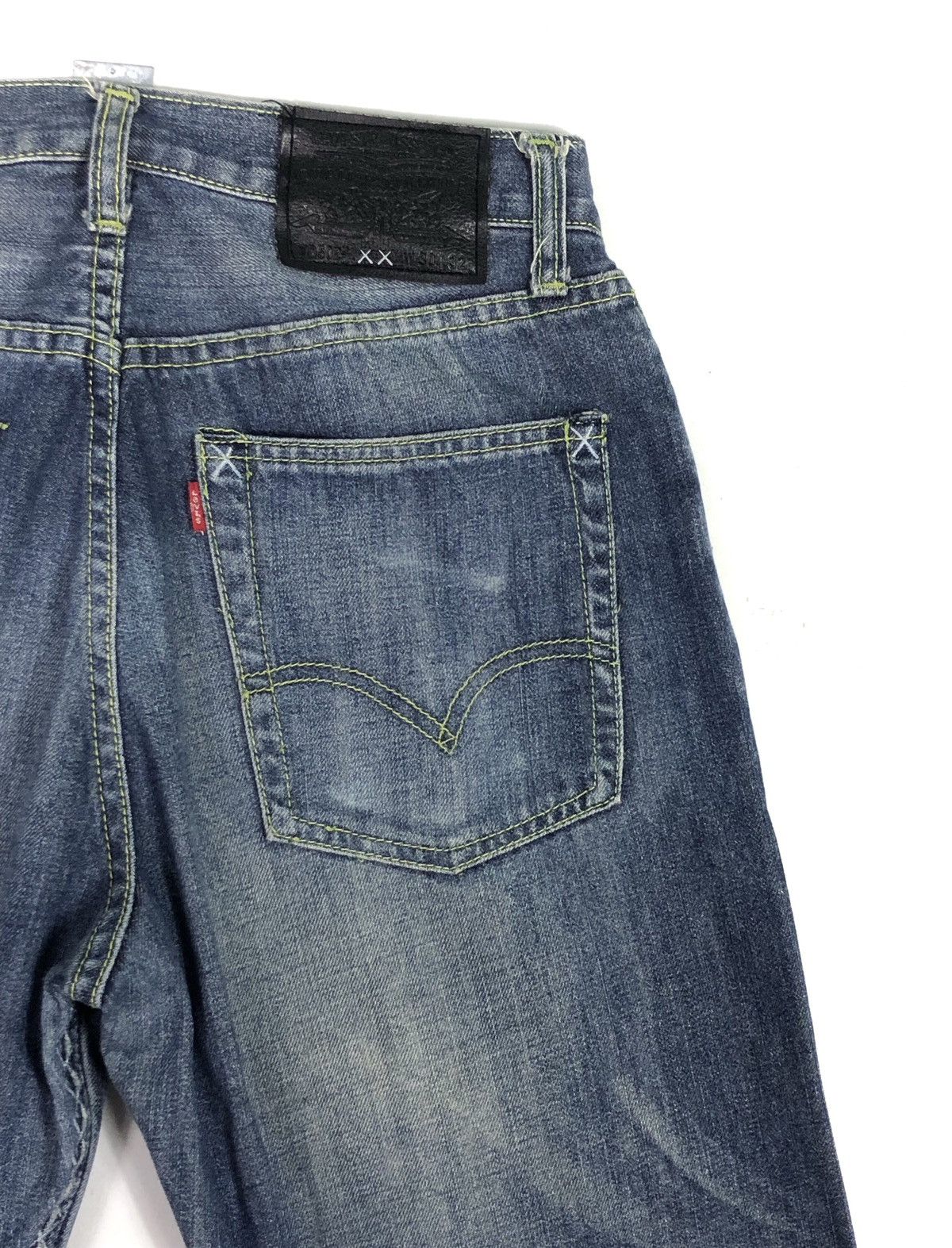 Kaws RARE🔥2007 LEVIS X KAWS X ORIGINAL FAKE LOT 502 JEANS Size US 28 / EU 44 - 13 Thumbnail