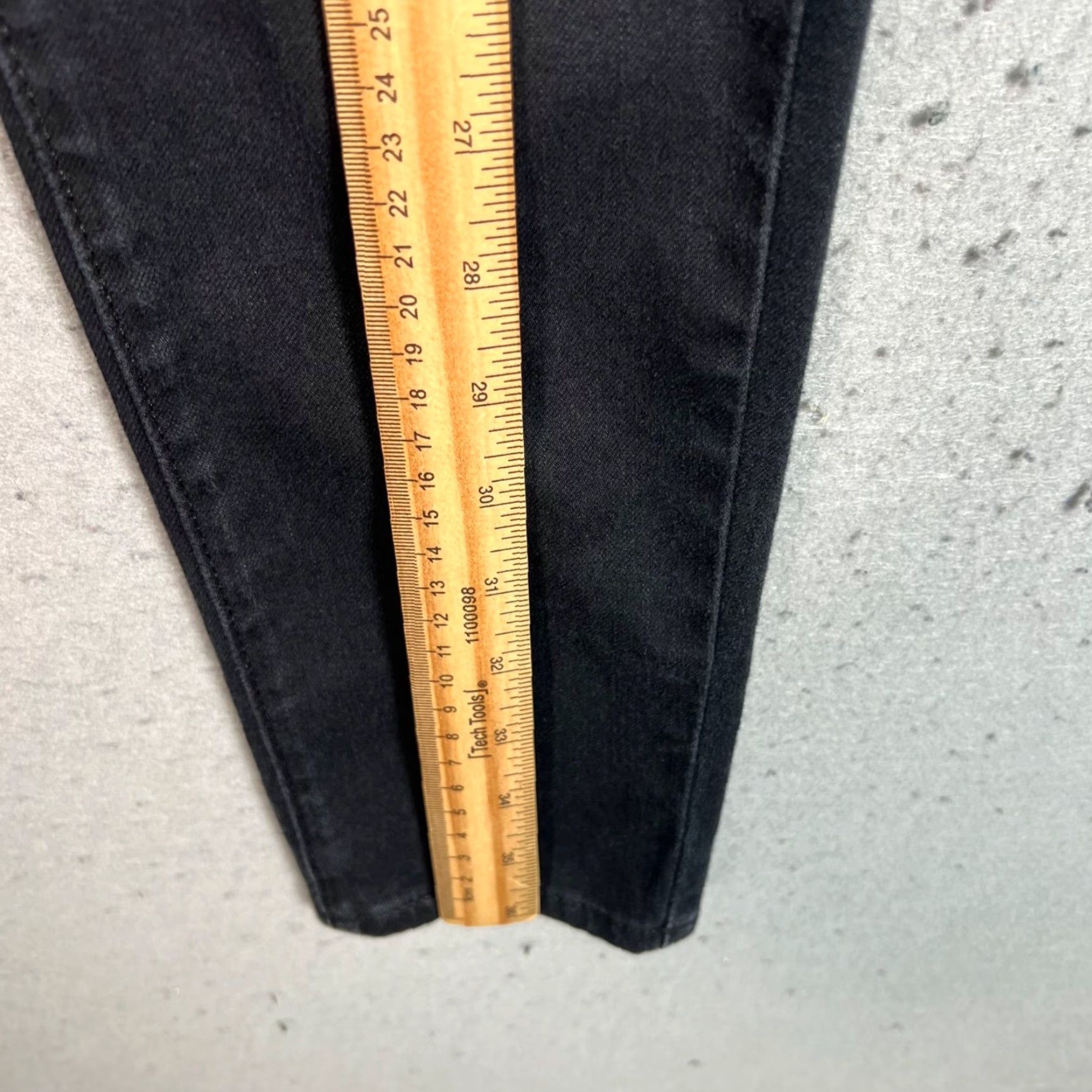 Levi's Levi's 721 High Rise Skinny Black Denim Jeans Womens Size 28 Stretchy Slim Fit Denim Jeans - Levi's 721 - Black - Size 28 - Slim Fit Womens Size 28" / US 6 / IT 42 - 7 Thumbnail
