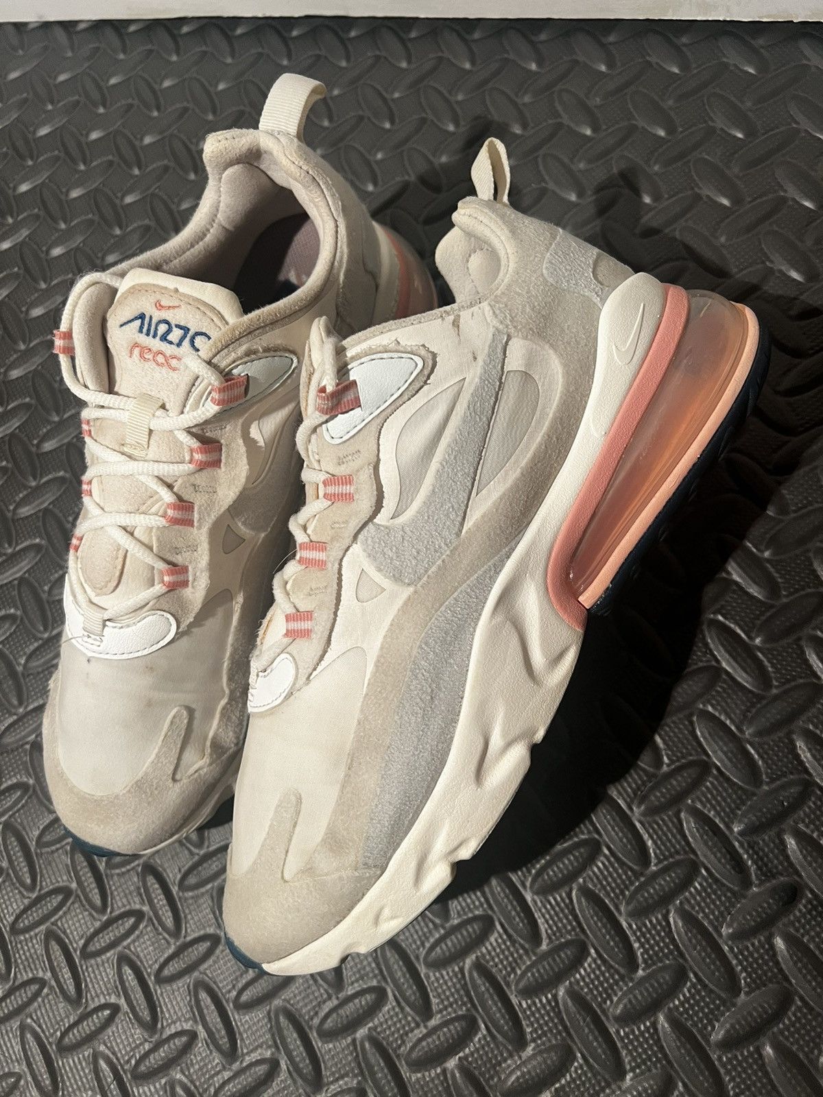 CLEAN Nike Air Max 270 React Grey American size Womens