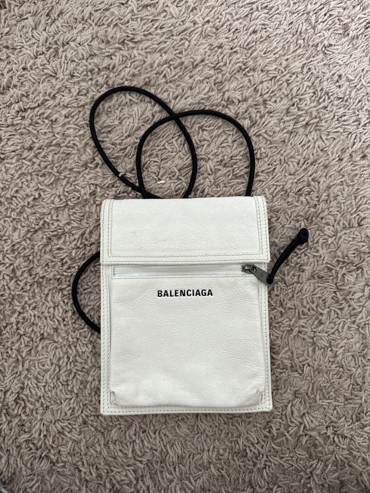 Balenciaga Balenciaga Explorer Pouch - White Size ONE SIZE - 1 Thumbnail