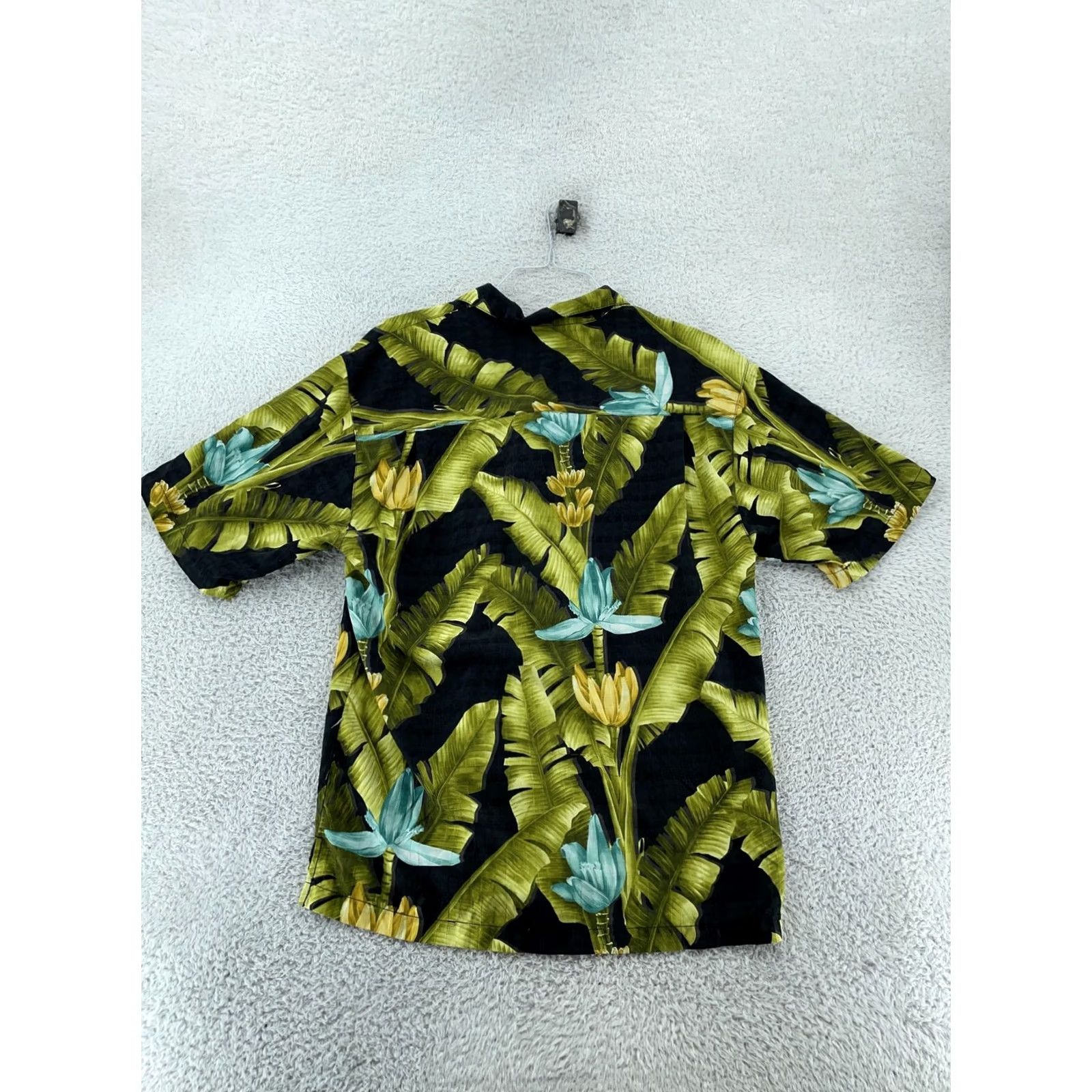 Tommy Bahama Tommy Bahama Button-Up Shirt Mens M Black Green Silk Floral Camp Aloha Casual Short Sleeve Relaxed Fit 100% Silk Shirt Size US M / EU 48-50 / 2 - 3 Thumbnail