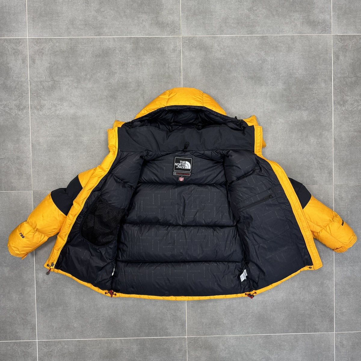 The North Face The North Face Summit Series Windstopper Baltoro Down Jacket Size L / US 10 / IT 46 - 15 Thumbnail
