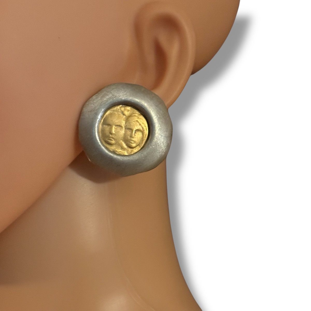 Vintage Rare vintage Jonette Jewelry two tone faces post earrings Size ONE SIZE - 2 Thumbnail