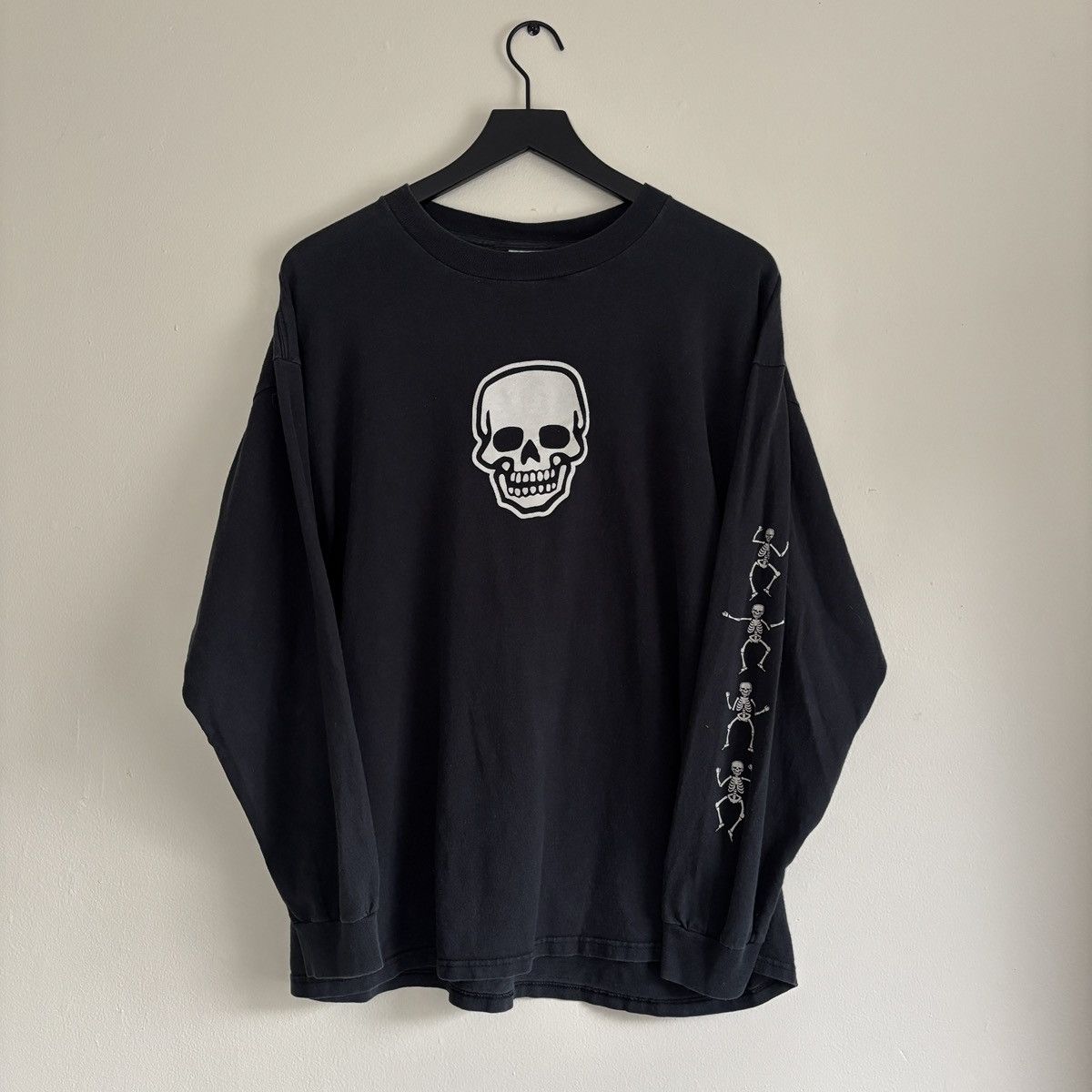 Vintage Vintage skull an skeleton long sleeve shirt Size US L / EU 52-54 / 3 - 1 Thumbnail