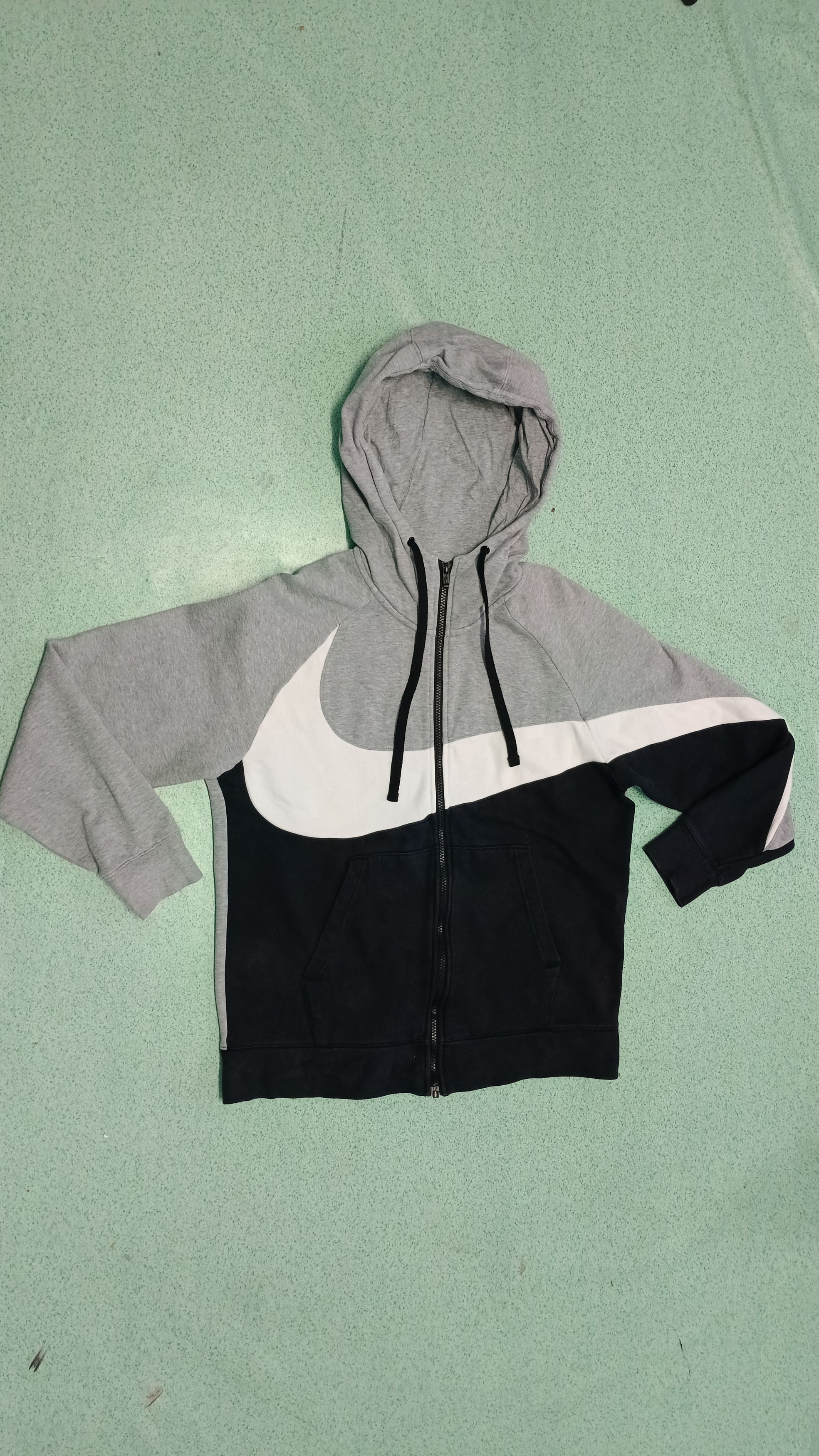 Nike 🔥 Nike Swoosh Zip Up Hoodie Size US L / EU 52-54 / 3 - 1 Thumbnail