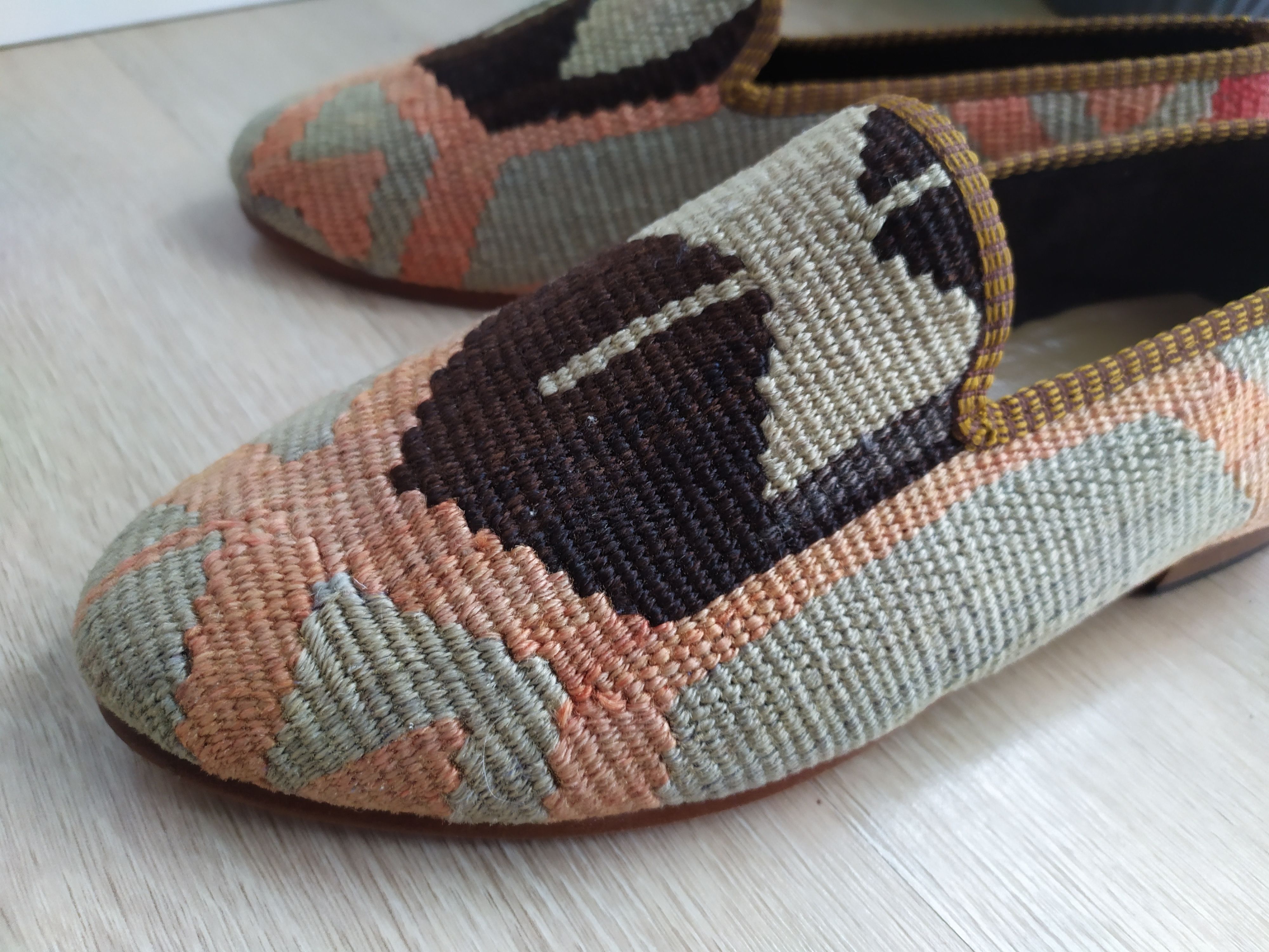 The Difference Kilim Carpet Men's Loafers Size 42 Wool Slip On handmade Size US 8.5 / EU 41-42 - 4 Thumbnail