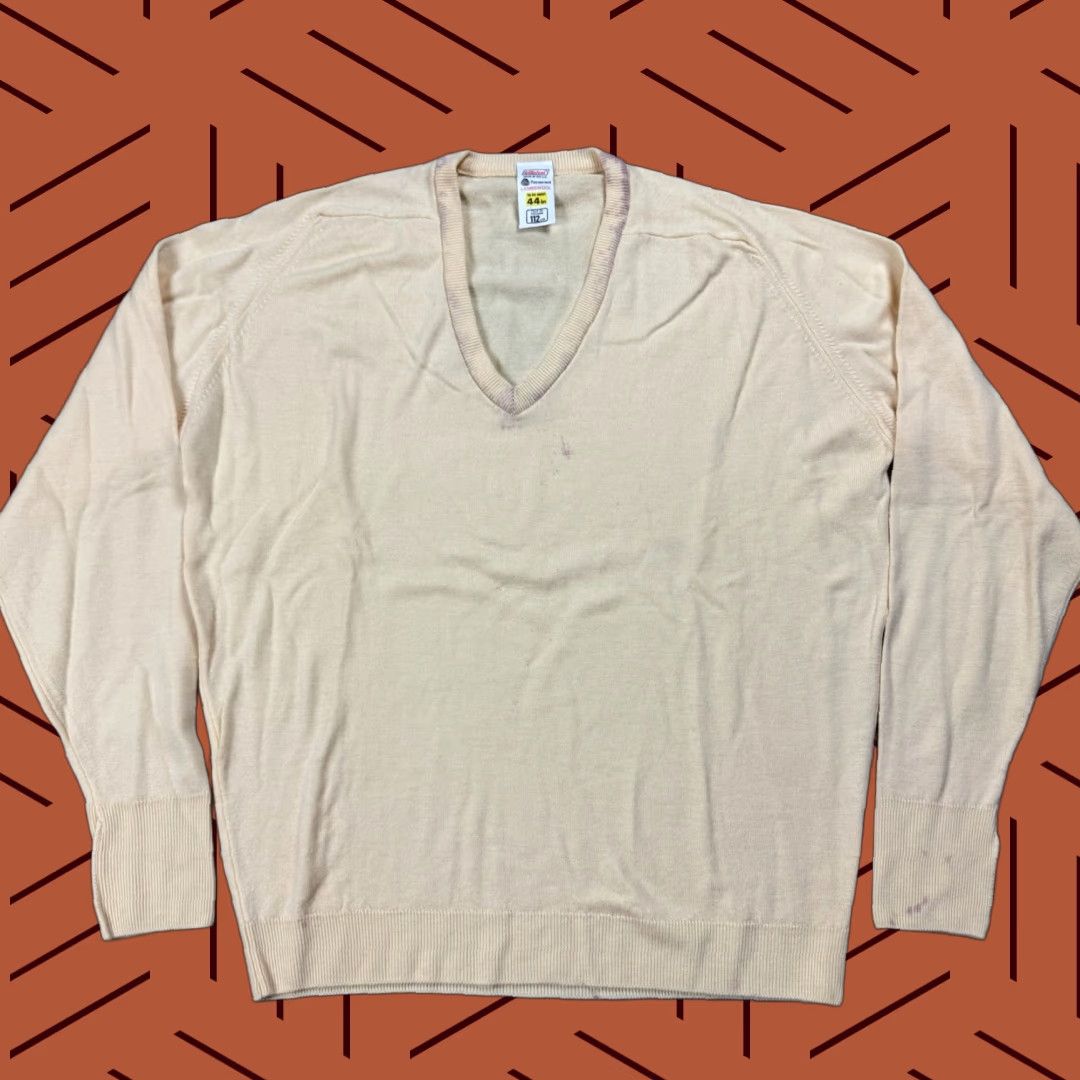 Vintage VINTAGE St. Michael Sweater Adult 44 Yellow Wool V-Neck Knit Pullover UK Made Mens Size US XXL / EU 58 / 5 - 1 Thumbnail