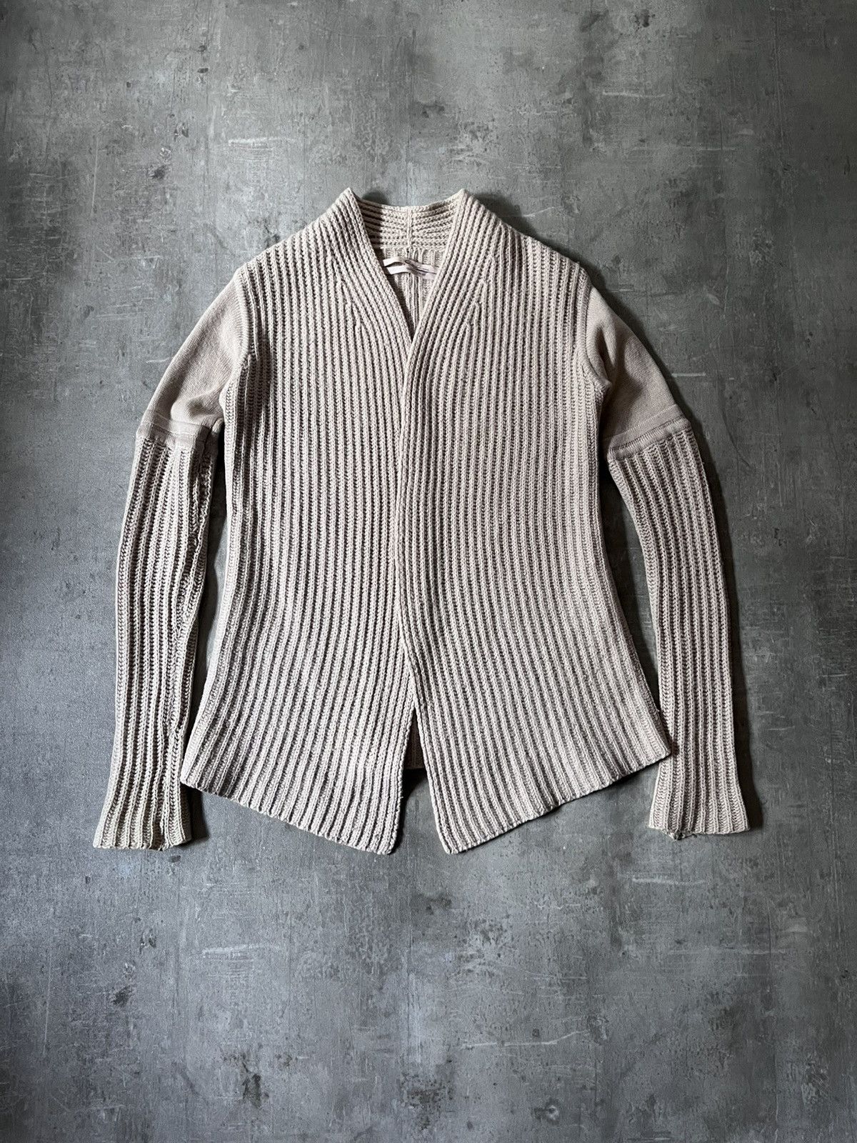 Rick Owens Rick Owens Queen F/W 04 wool beige sweater Size L / US 10 / IT 46 - 1 Thumbnail