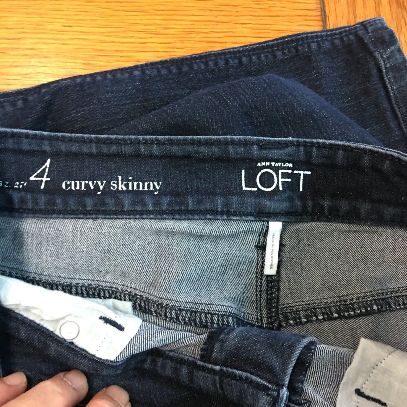Ann Taylor Ann Taylor Loft Jeans Womens Flat Front Straight Curvy Skinny Blue Denim Size 4 Slim 32in Inseam 5-Pocket Size 27" / US 4 / IT 40 - 7 Thumbnail