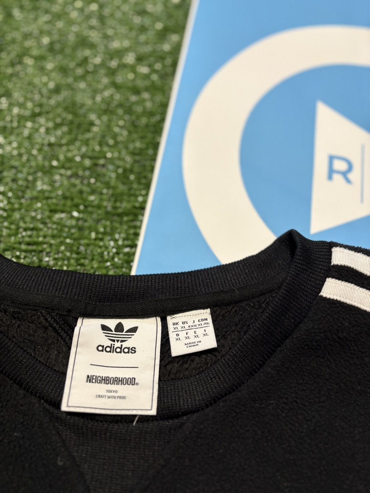 Adidas × Neighborhood RARE ADIDAS X NEIGHBORHOOD COLLAB SWEATER Size US XL / EU 56 / 4 - 4 Thumbnail