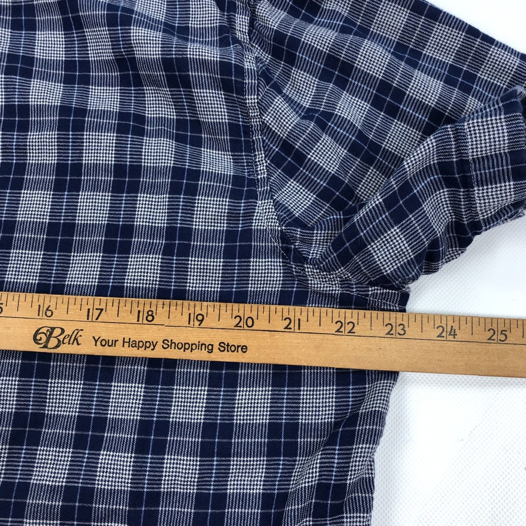 UNTUCKit UNTUCKit Button-Down Shirt Men XL Navy Blue Plaid Short Sleeve Casual Shirt Size US XL / EU 56 / 4 - 6 Thumbnail