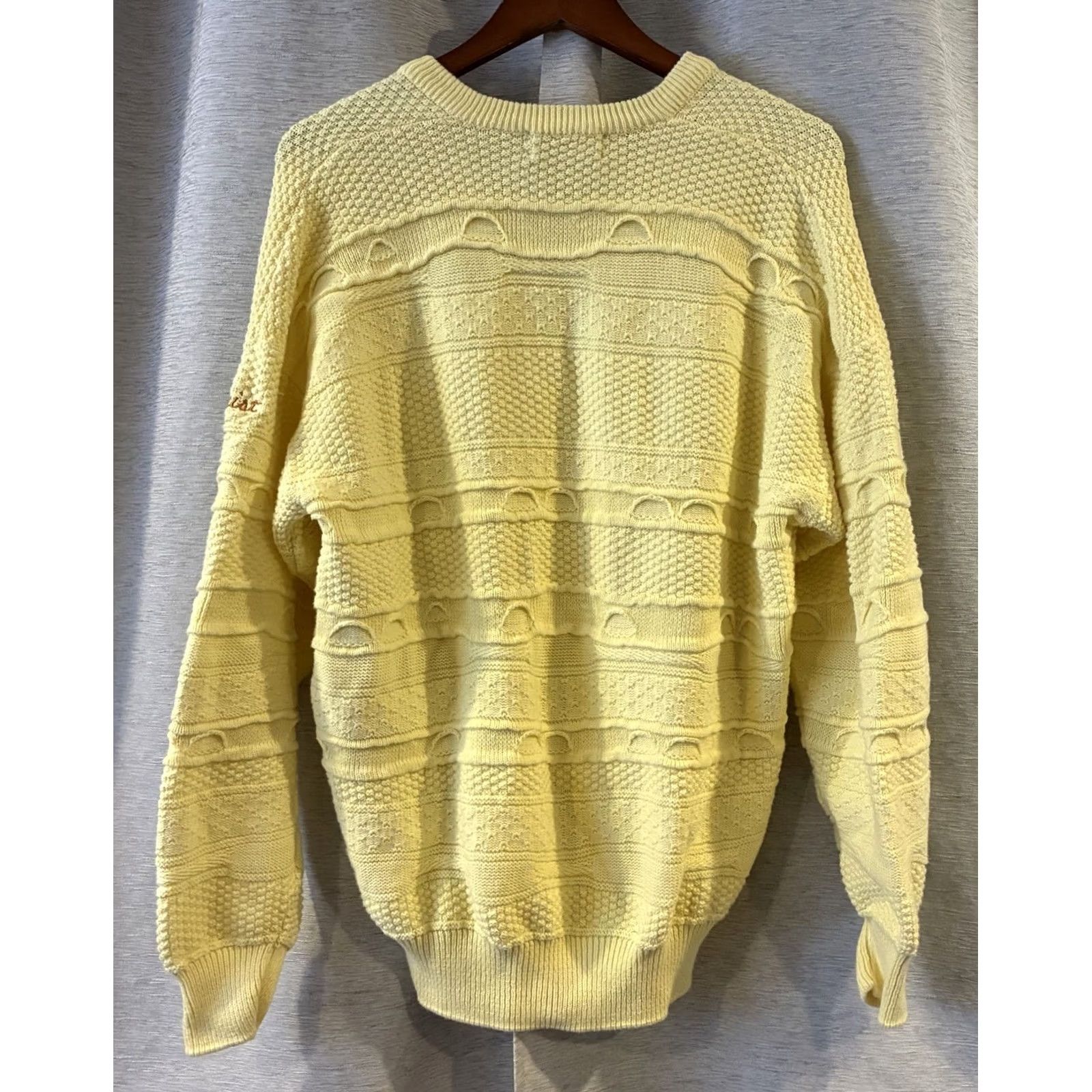 Vintage Titleist Sweater Mens Large Yellow Geometric Cotton Knit Golfing V-Neck 90s, Men's — image 5 of 6