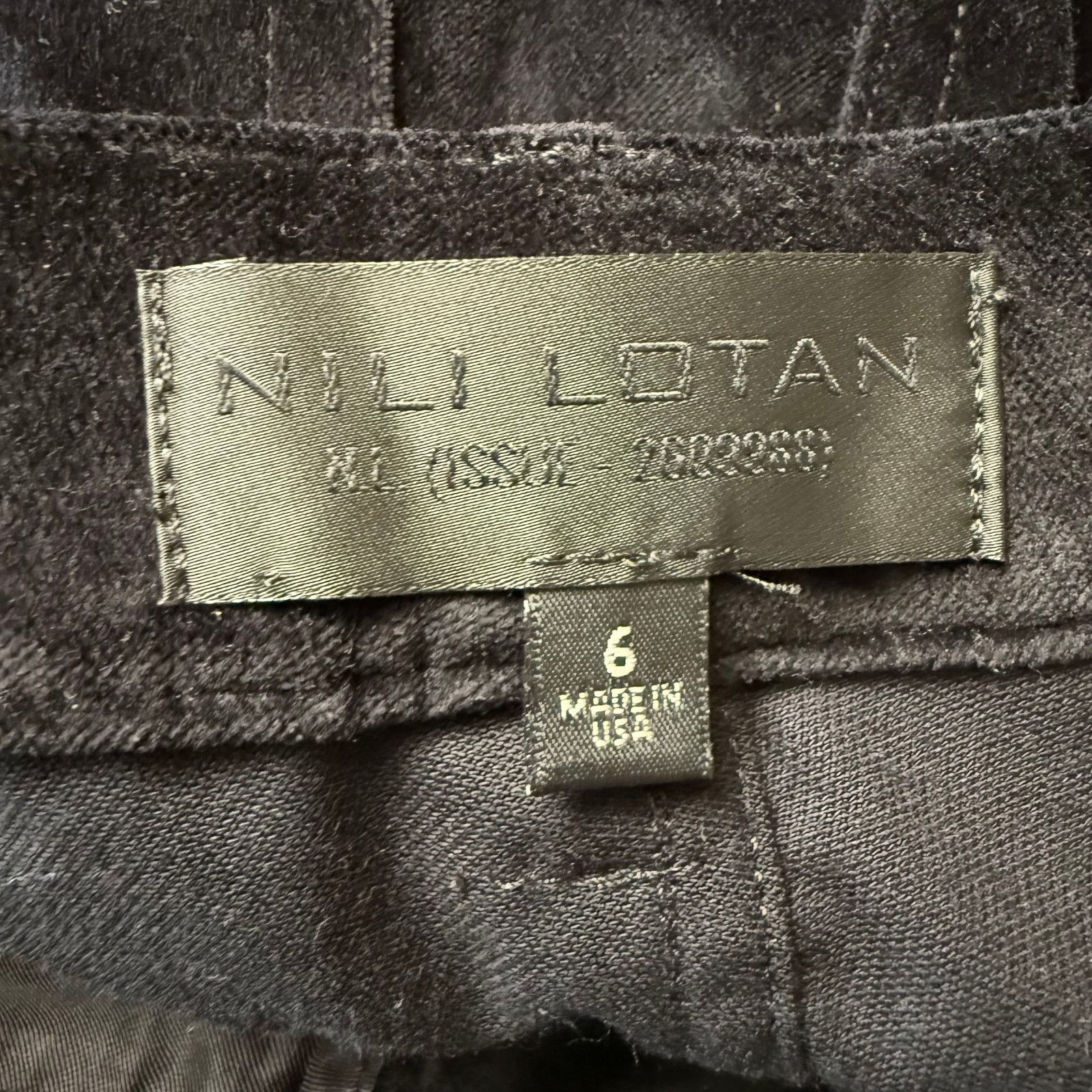 Nili Lotan Nili Lotan Velvet Jeans Black High Rise Straight Leg Size 6 Size 28" / US 6 / IT 42 - 7 Thumbnail