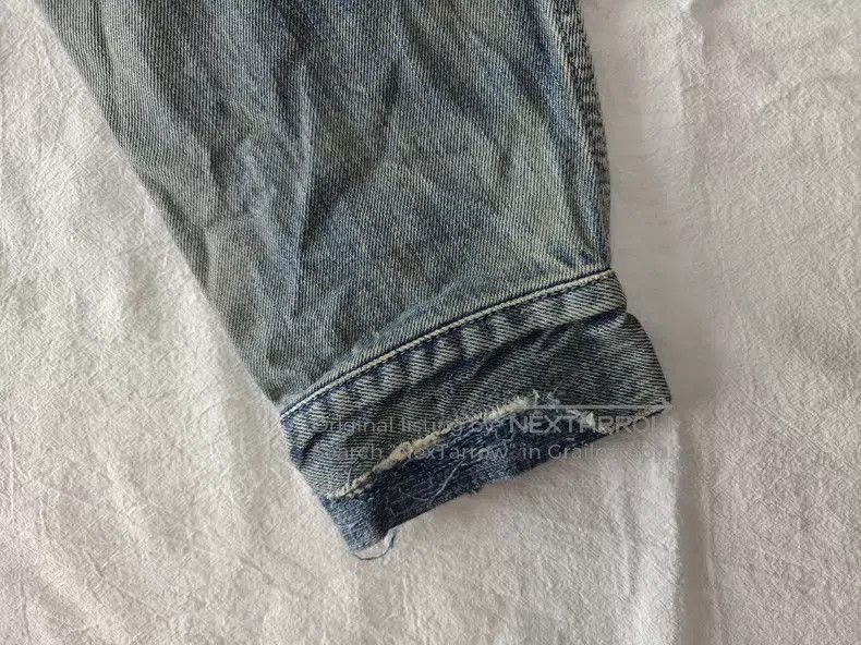 Neighborhood Neighborhood Indigo Washed Destroyed Model Size US L / EU 52-54 / 3 - 7 Thumbnail