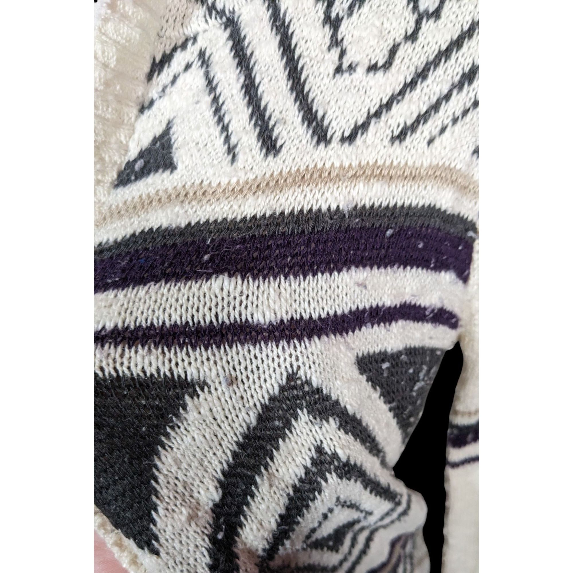 Other Full Tilt Southwestern White And Black Hooded Sweater Size S / US 4 / IT 40 - 4 Thumbnail