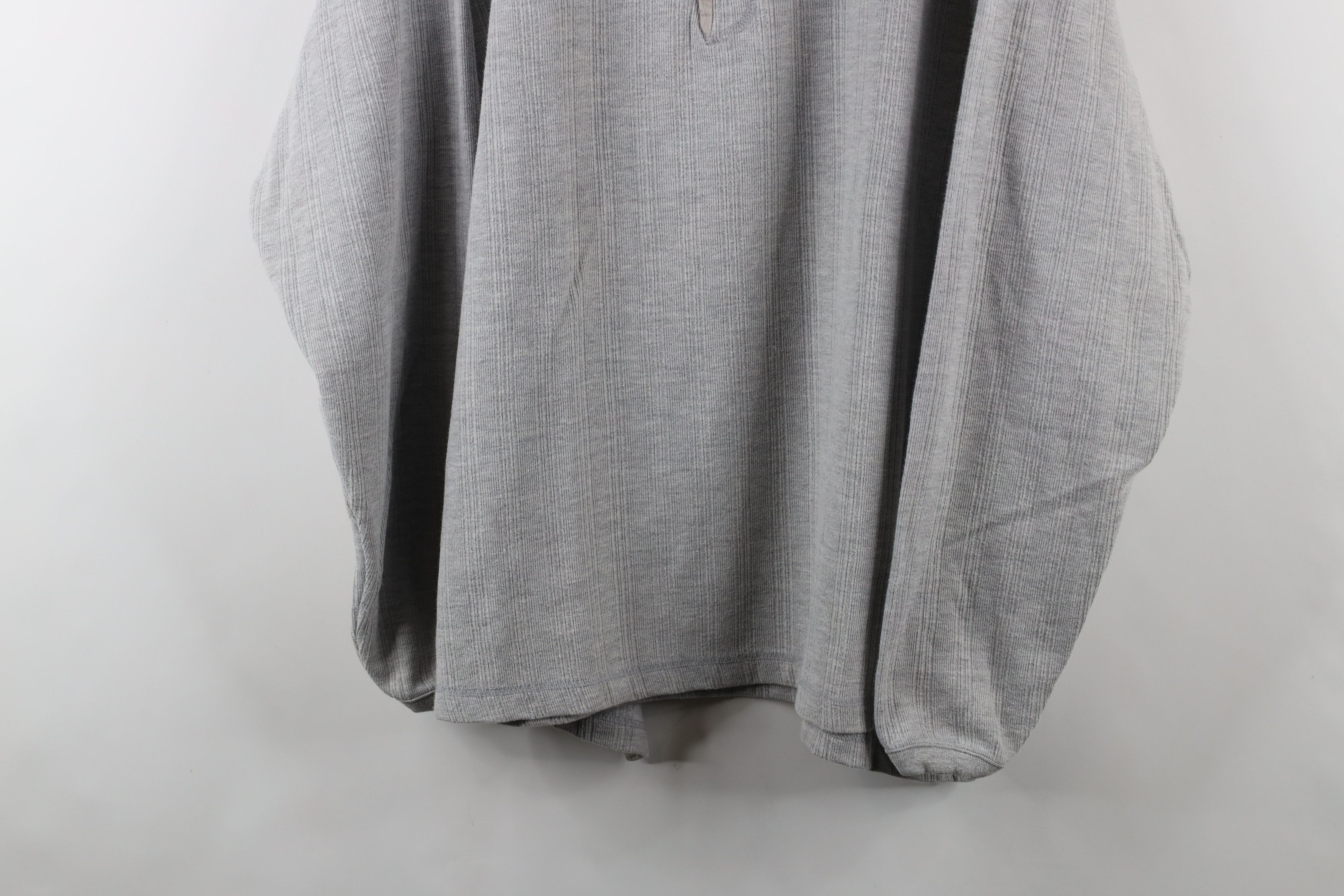 Vintage Vintage 90s Streetwear Heavyweight Knit Henley T-Shirt Size US XXL / EU 58 / 5 - 3 Thumbnail