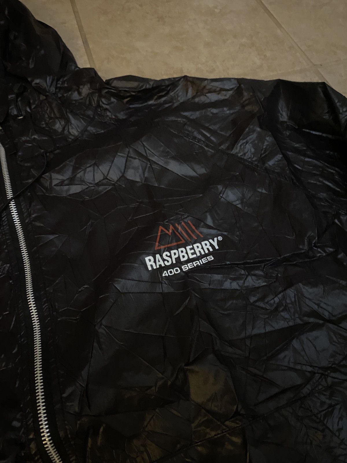 RASPBERRY TRASH BAG LIGHT JACKET