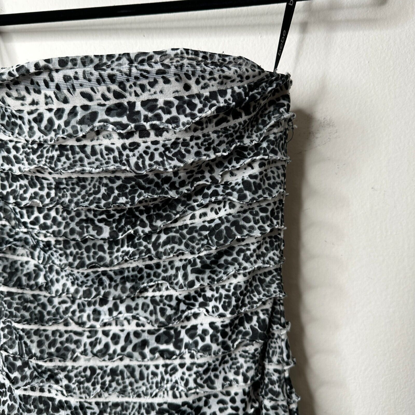 Bebe Bebe Leopard Tiered Mini Ruffle Bodycon Strapless Dress XS Size XS / US 0-2 / IT 36-38 - 3 Thumbnail