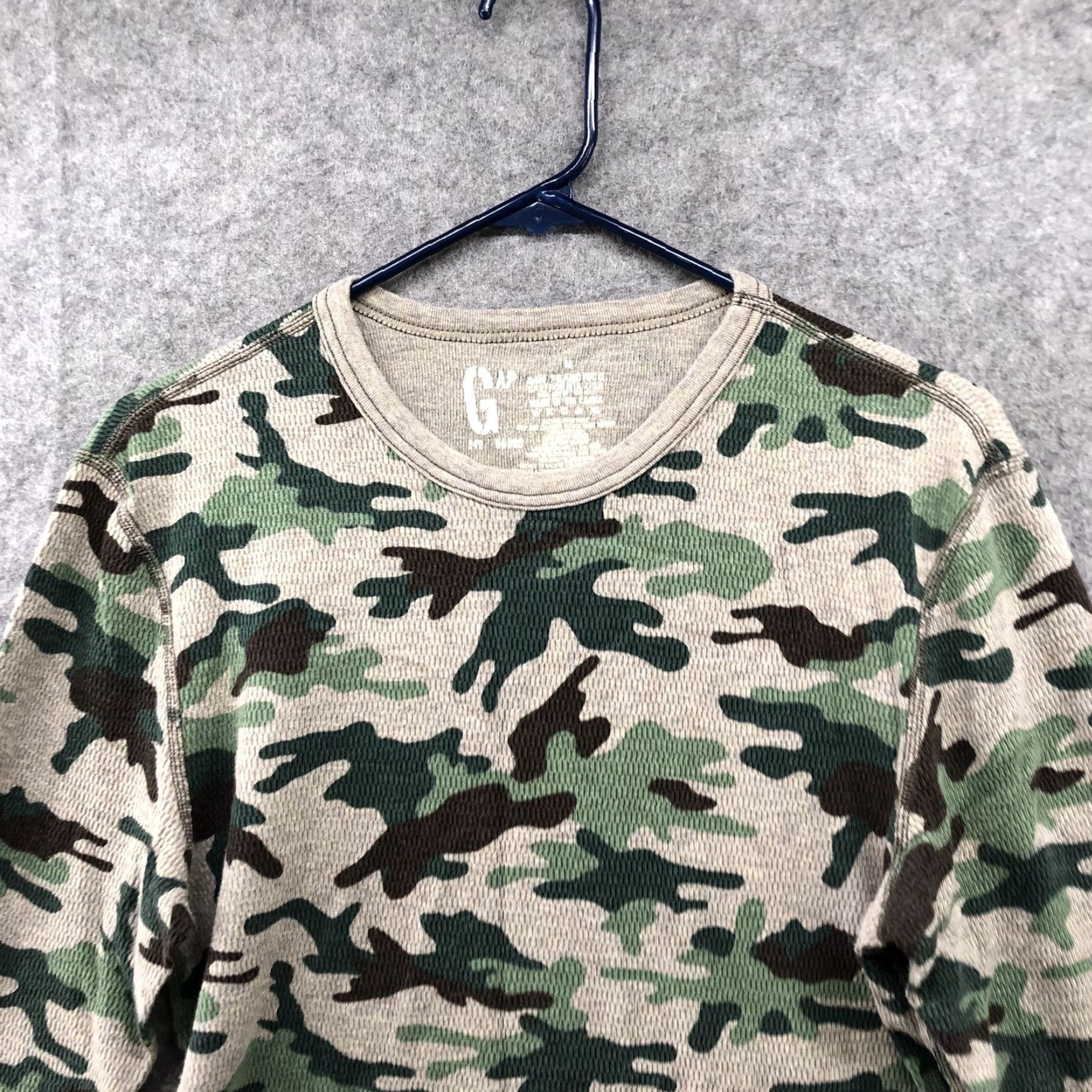Gap GAP Thermal Shirt Mens M Camouflage Print Lightweight Long Sleeve Crewneck Shirt Mens M Camouflage Print Lightweight Long Sleeve Crewneck Size US M / EU 48-50 / 2 - 3 Thumbnail