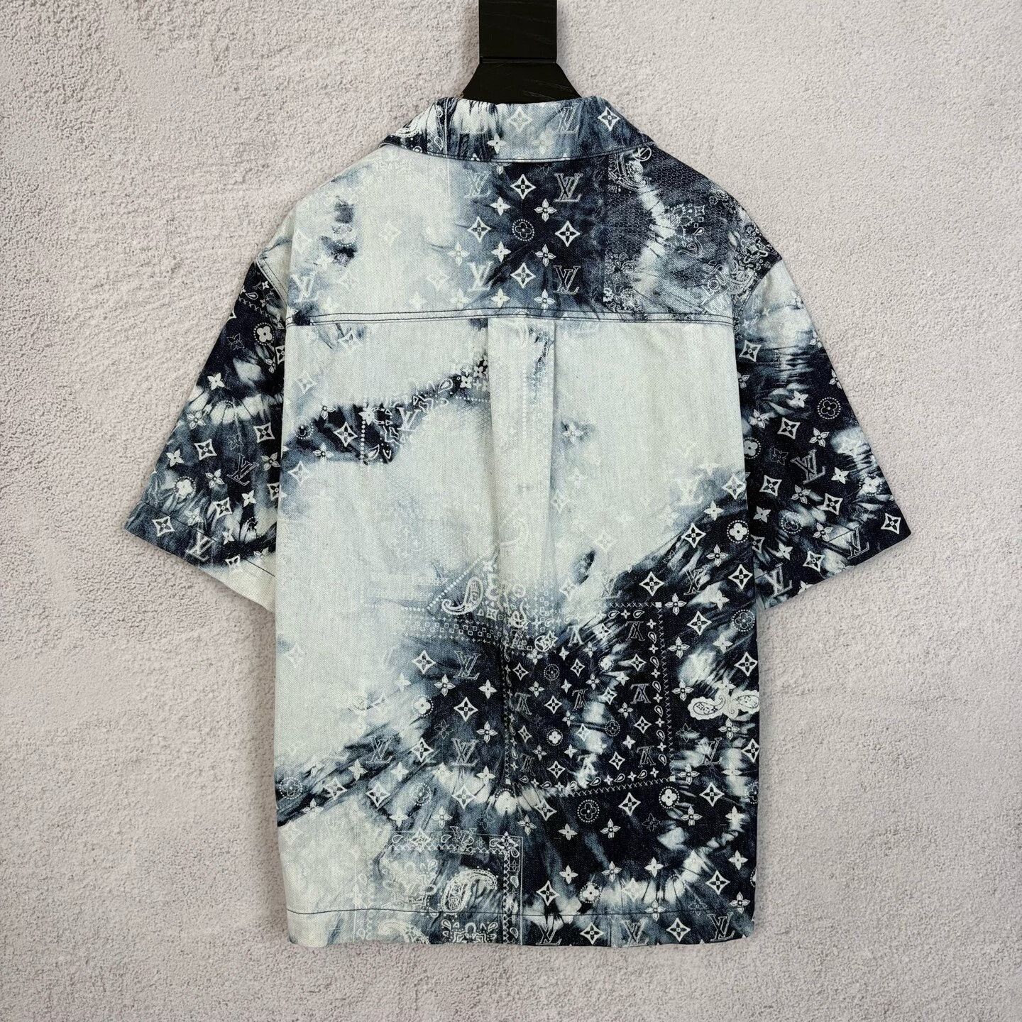 Louis Vuitton louis vuitton denim short sleeve shirt Size US M / EU 48-50 / 2 - 2 Thumbnail