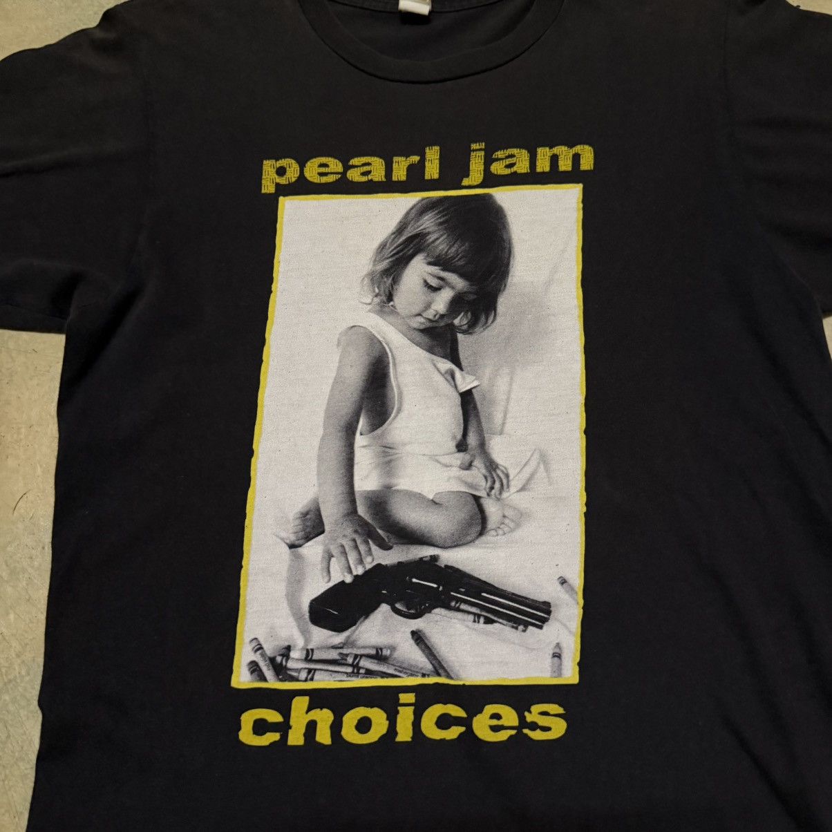 Band Tees Pearl Jam Choices Big Logo T Shirt Size US S / EU 44-46 / 1 - 3 Thumbnail