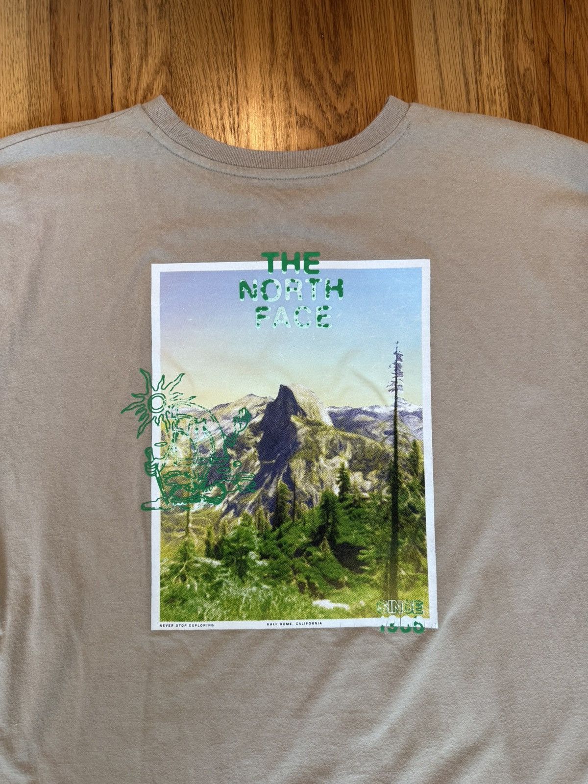 The North Face TNF Yosemite Graphic/Logo T Shirt Size US L / EU 52-54 / 3 - 1 Thumbnail