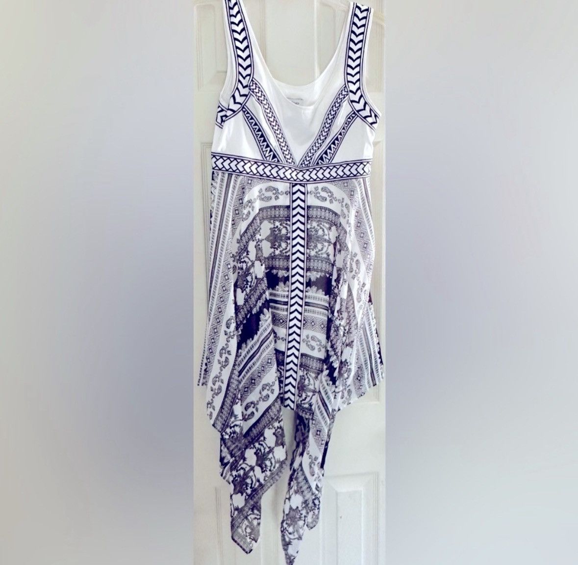 Bebe Bebe Handkerchief Dress Size S / US 4 / IT 40 - 1 Thumbnail