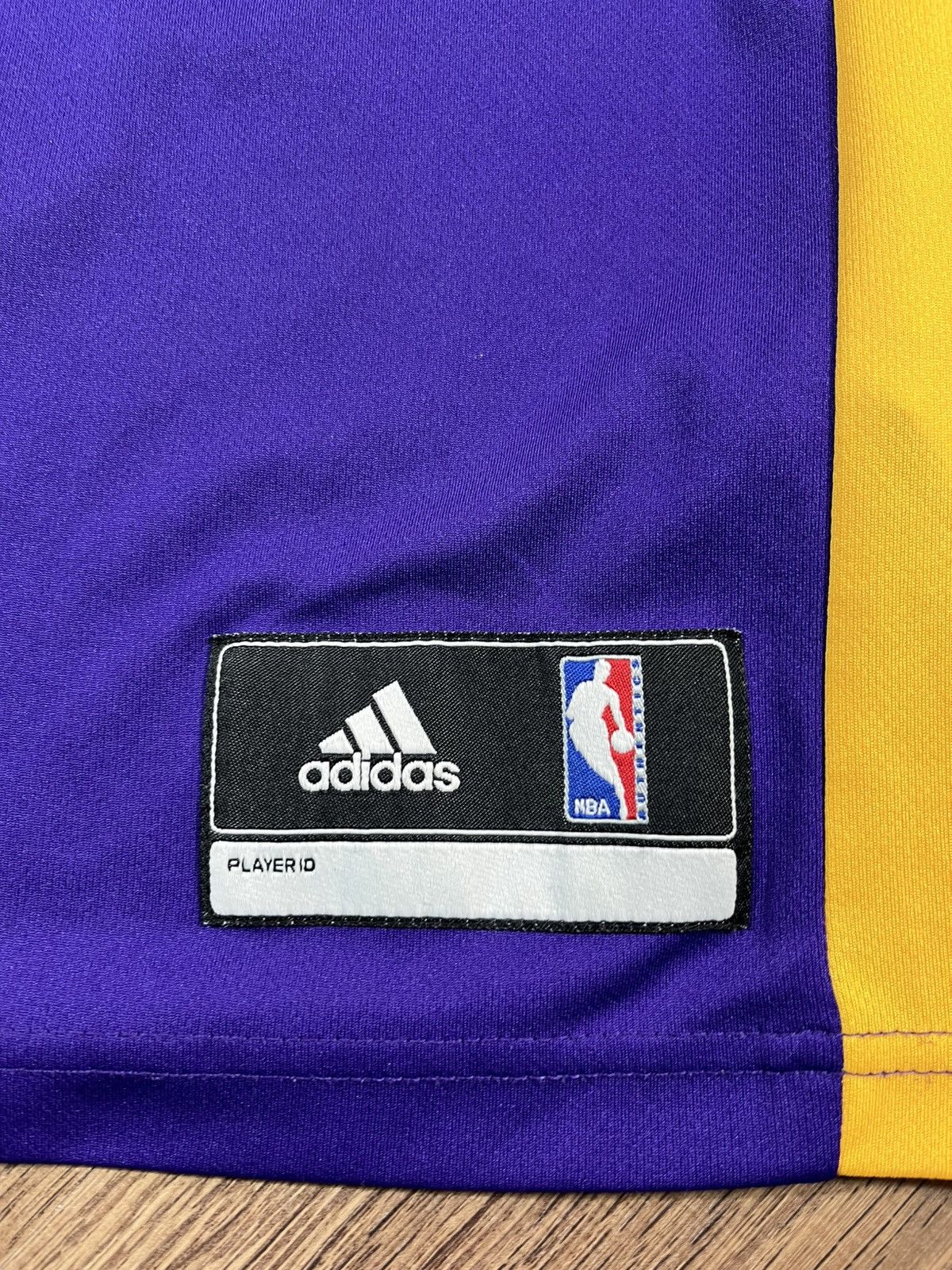 NBA Howard NBA Lakers Adidas Basketball 🏀 Jersey Size US S / EU 44-46 / 1 - 9 Thumbnail