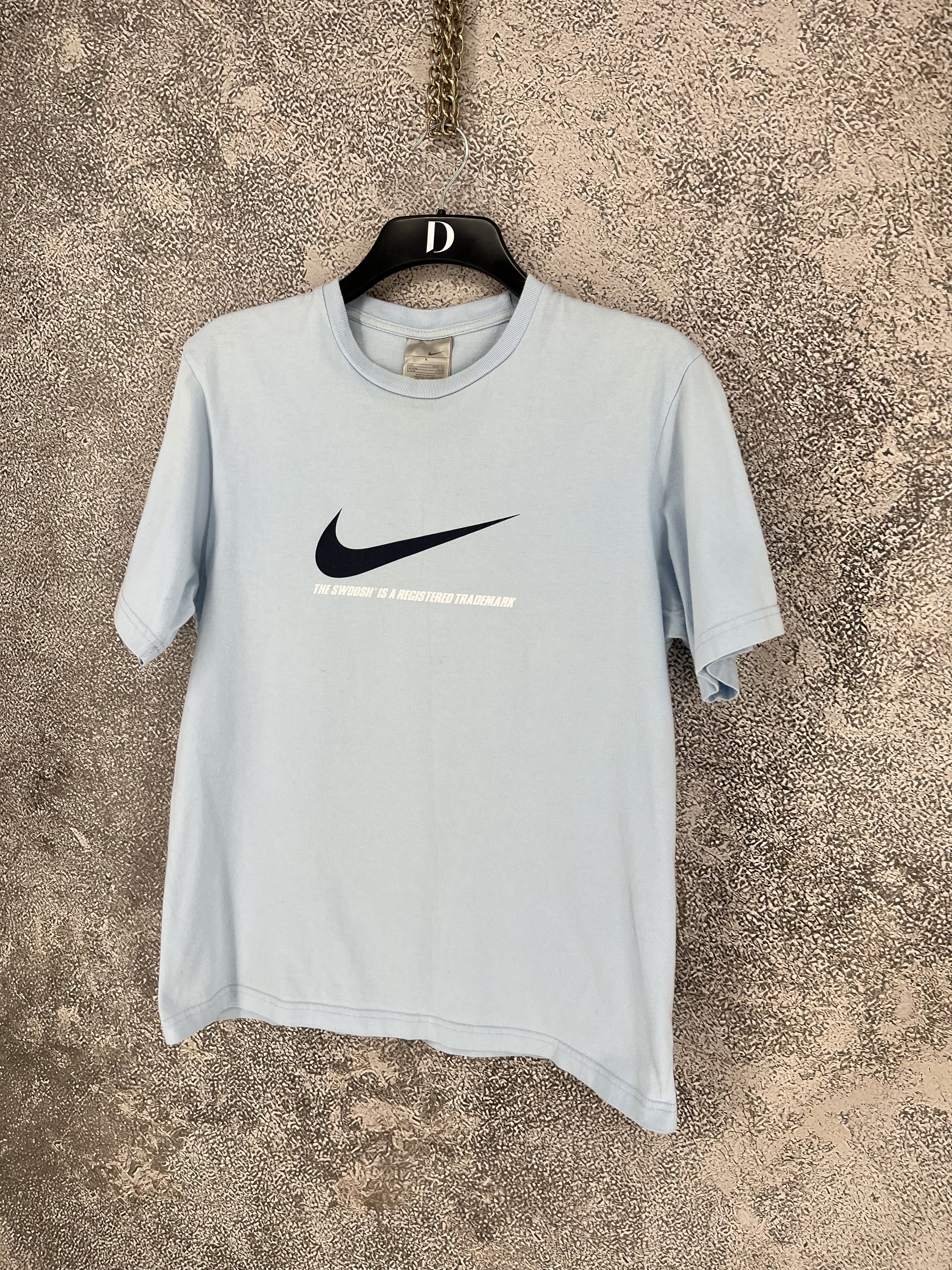 Nike NIKE T-Shirt White Big Blue Logo Size L Original Sportswear Size US L / EU 52-54 / 3 - 2 Thumbnail