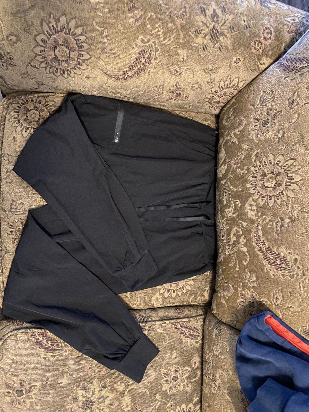Other Black jogger scrub Size 30" / US 8 / IT 44 - 1 Preview