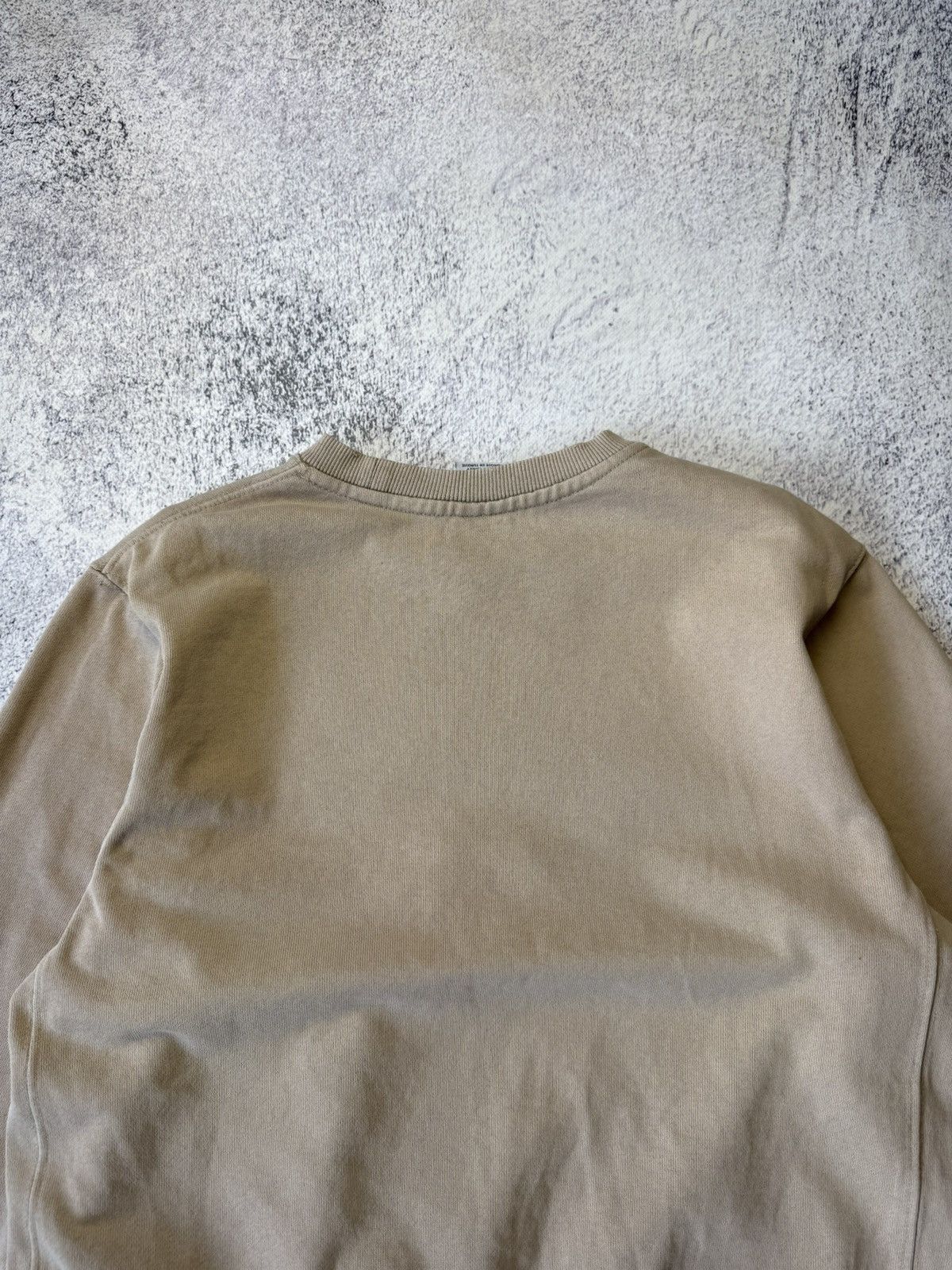 Nike VINTAGE 90s NIKE DISTRESSED CENTER LOGO SWEATSHIRTS CREWNECK Size US S / EU 44-46 / 1 - 19 Thumbnail