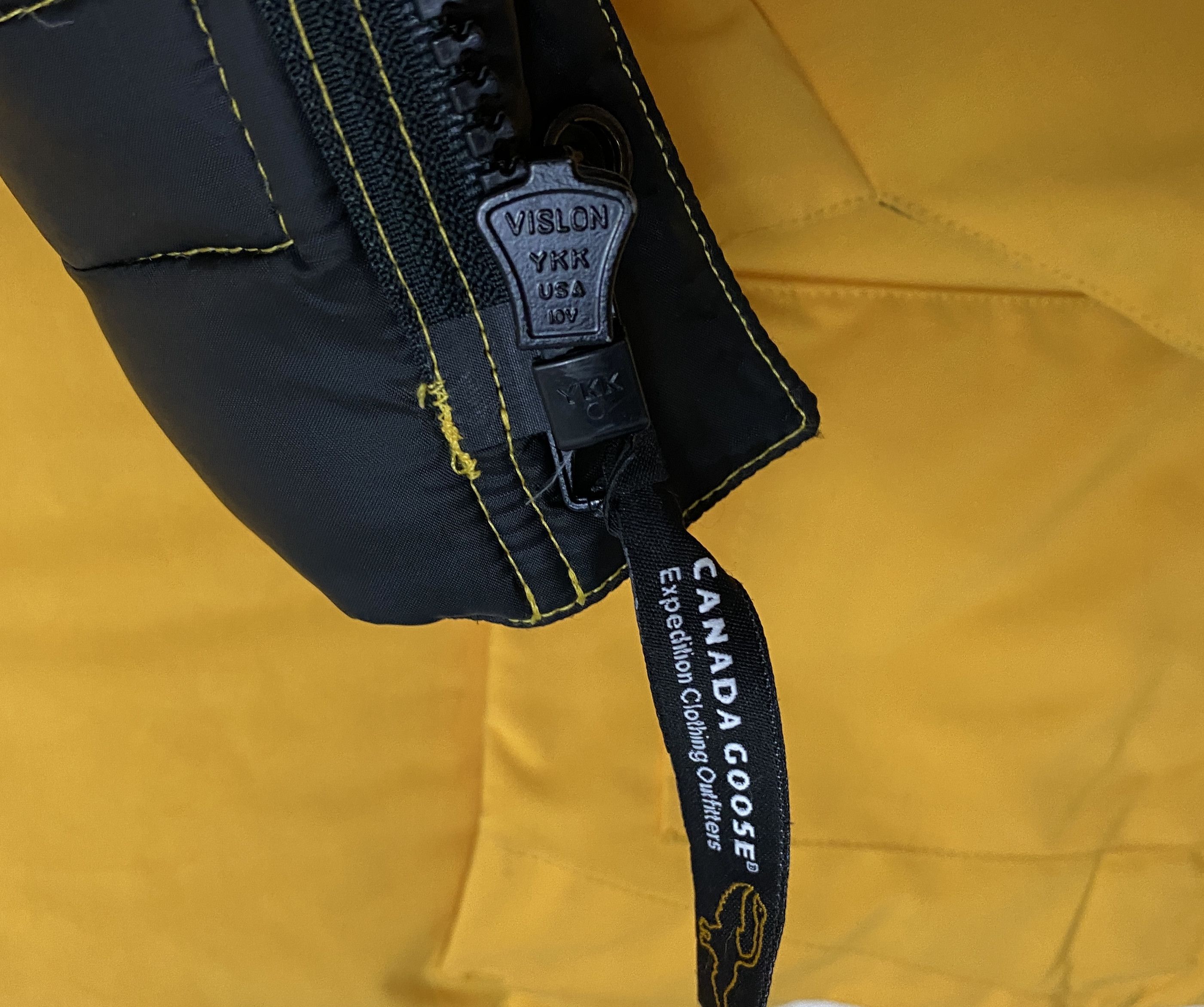 Canada Goose Authentic Men's Canada Goose Down Vest Gilet Jacket Size XS Size US XS / EU 42 / 0 - 8 Thumbnail