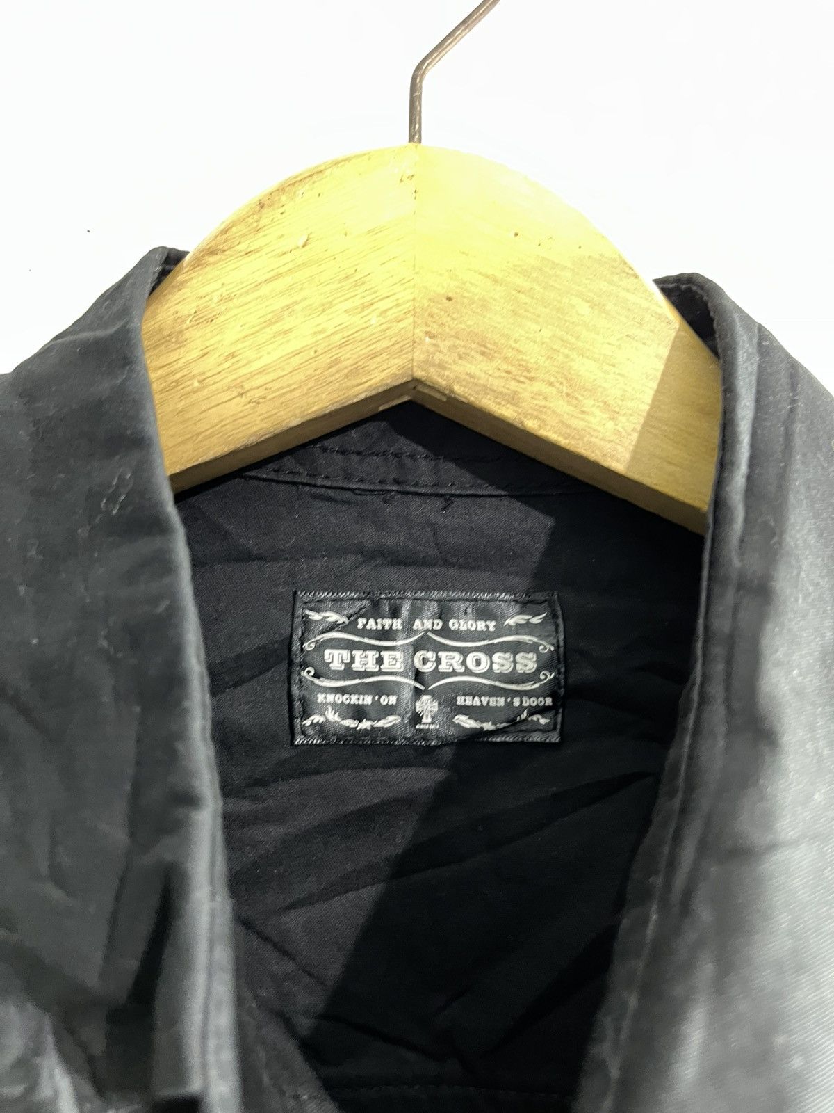 20471120 Vkei style the cross studed shirts Size US M / EU 48-50 / 2 - 7 Thumbnail