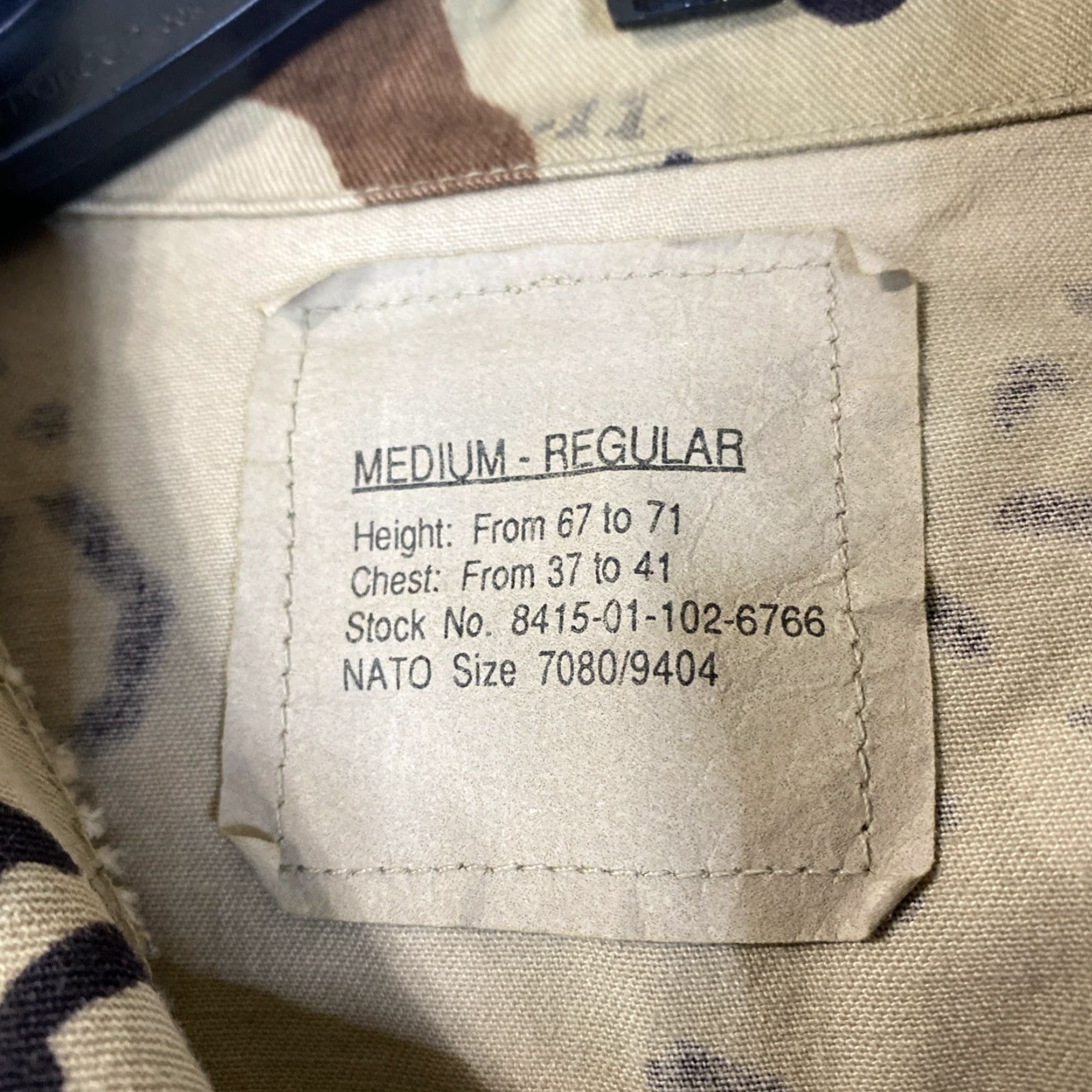 CHOCOOLATE VINTAGE US ARMY Camouflage Combat Shirt Jacket M Men's Beige Desert Chocolate Chip 90s Military Jacket Clothing Hiking Hunting Size US M / EU 48-50 / 2 - 3 Thumbnail