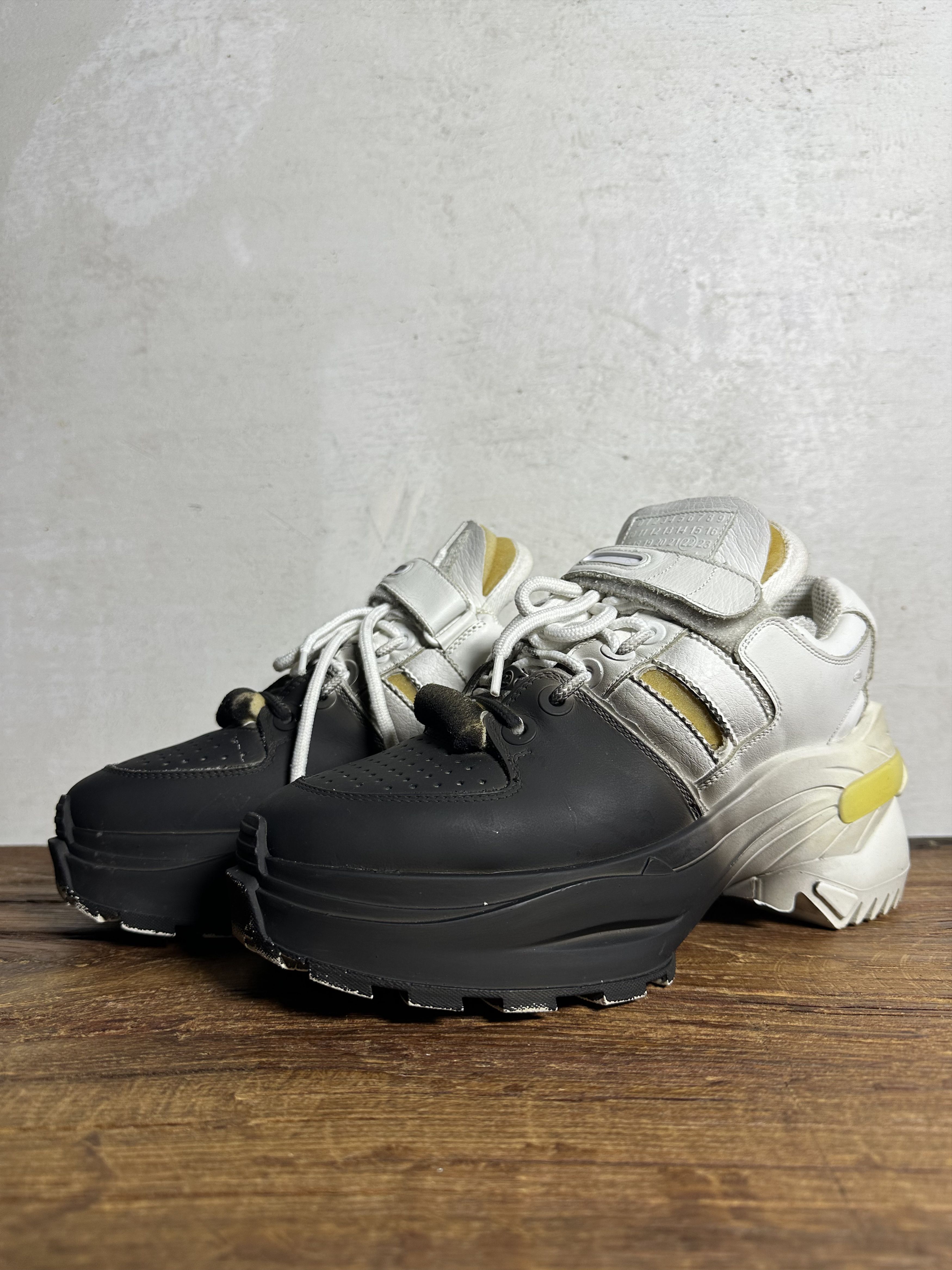 Maison Margiela Maison Margiela Retro Fit Sneakers Size US 5.5 / EU 38 - 2 Thumbnail