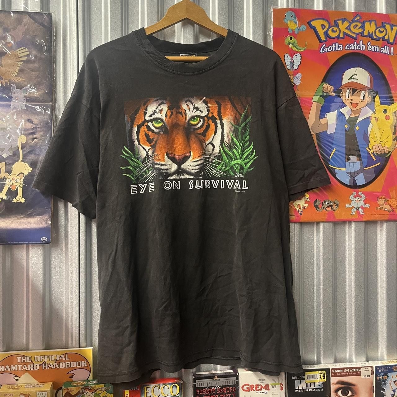 Vintage VTG 90's Eye on Survival Tiger Faded Graphic T Shirt XL Size US XL / EU 56 / 4 - 2 Thumbnail