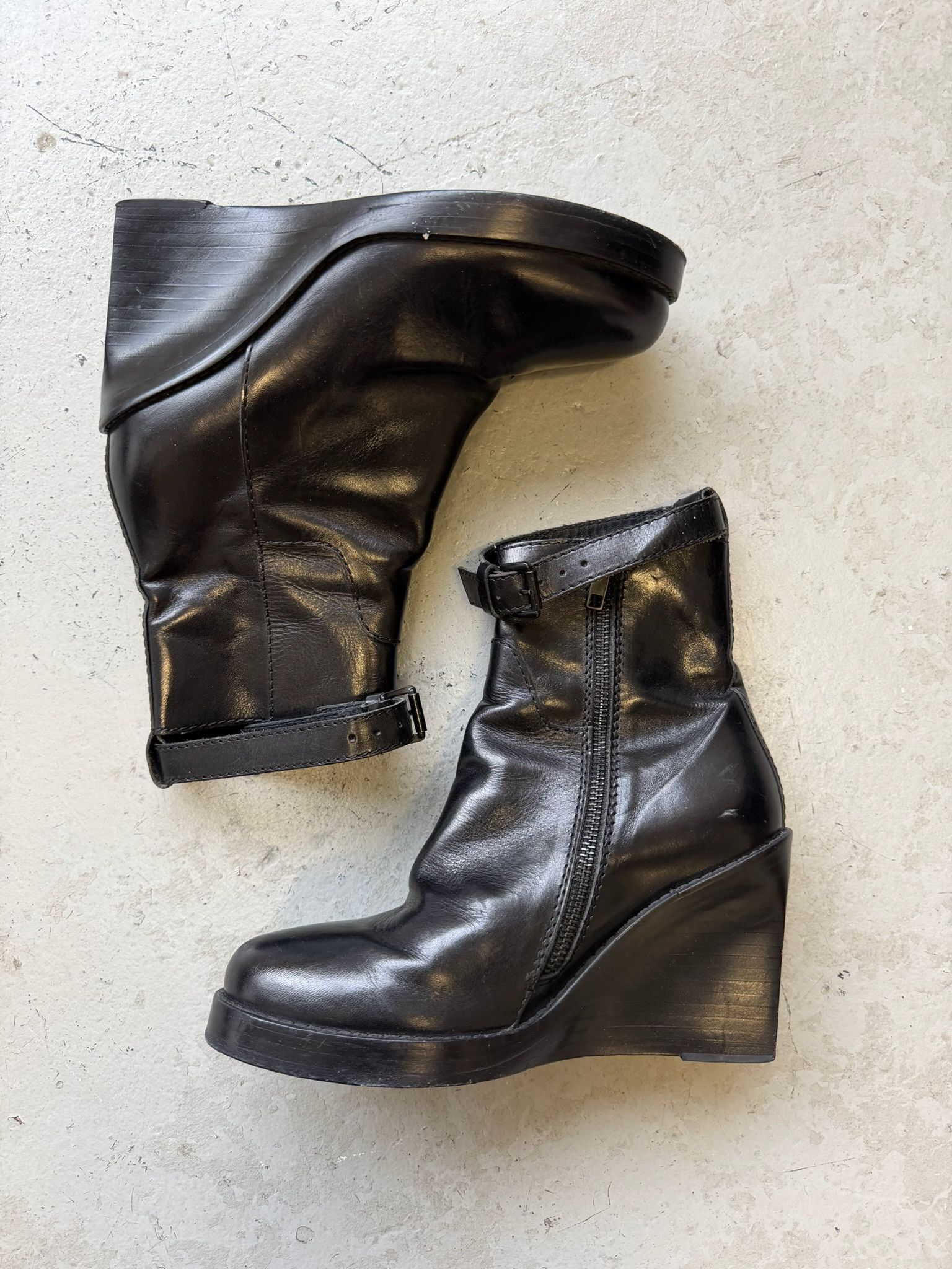 Ann Demeulemeester Ann Demeulemeester FW09 Calf Leather Wedge Boots Size US 6.5 / IT 36.5 - 2 Thumbnail