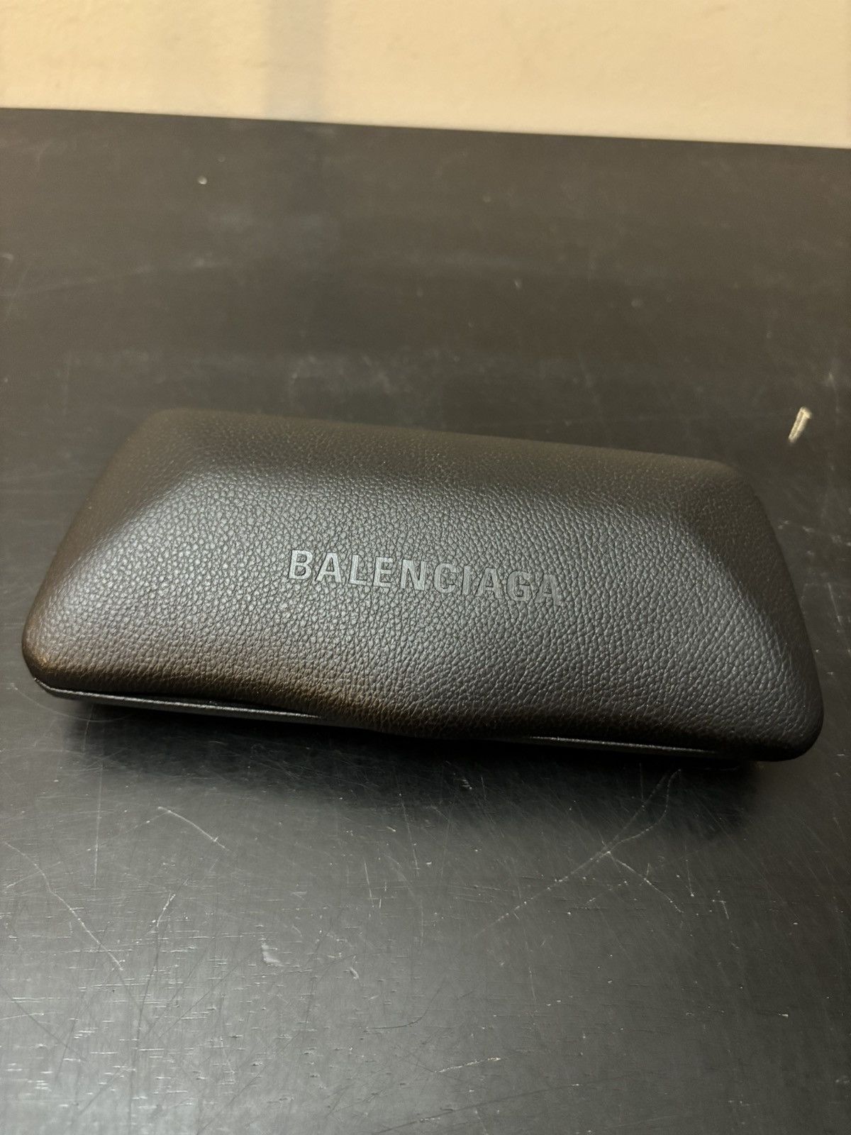 Balenciaga Balenciaga Oval Plastic Frame Logo Sunglasses Black Size ONE SIZE - 8 Thumbnail