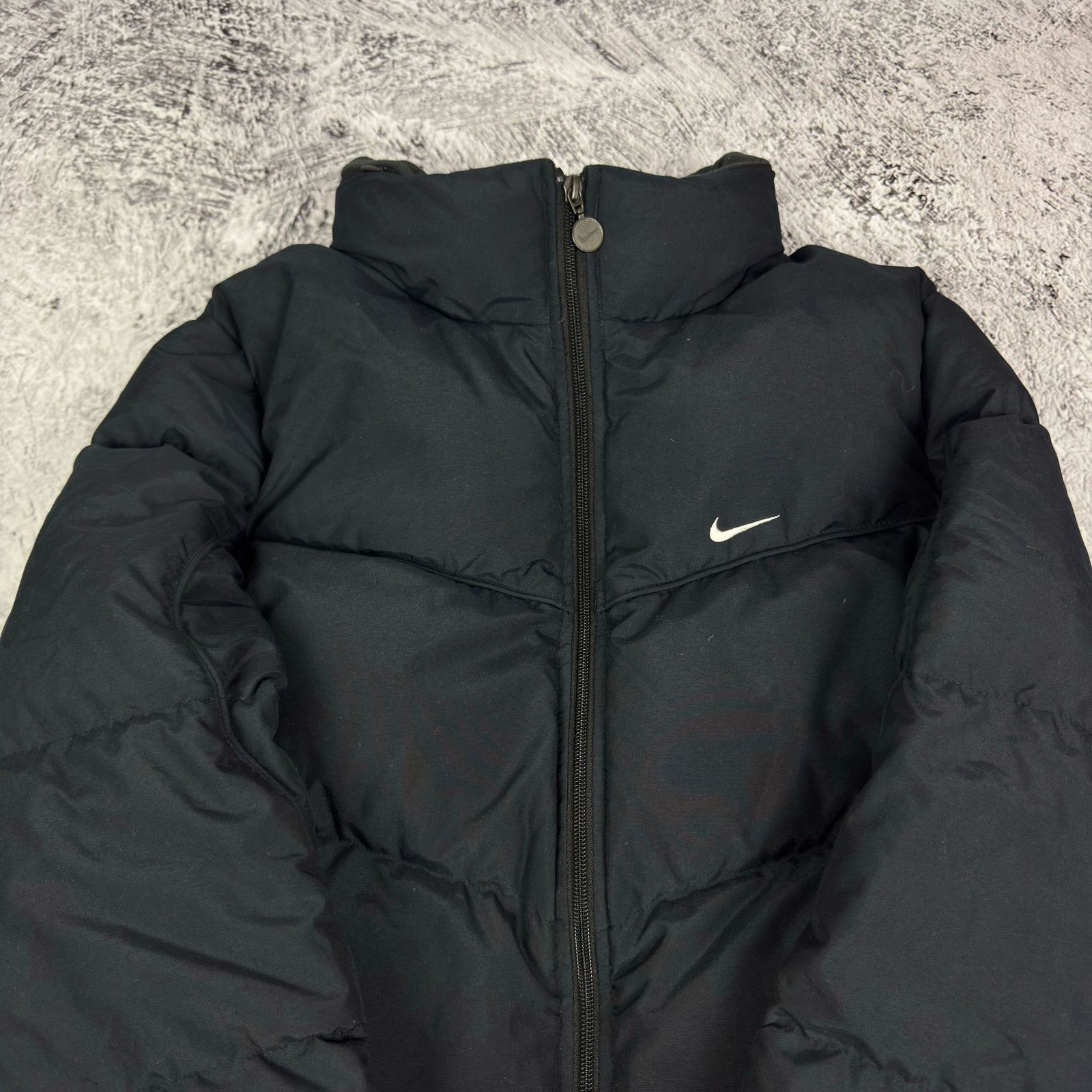Nike Nike Women's Black White Swoosh Full Zip Puffer Jacket Large Size L / US 10 / IT 46 - 4 Thumbnail