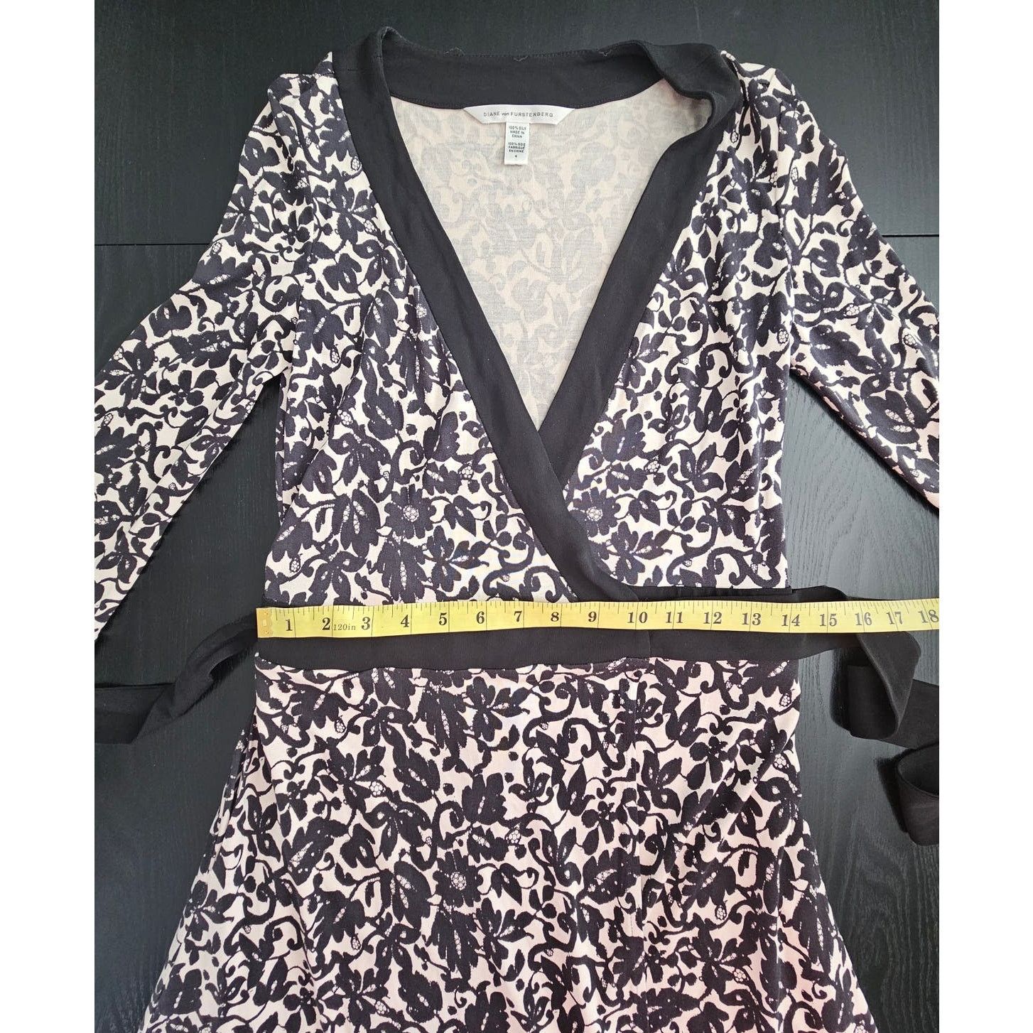 Diane von Furstenberg Diane Von Furstenberg Women's 100% Silk Wrap Floral Dress 4 Size S / US 4 / IT 40 - 5 Thumbnail