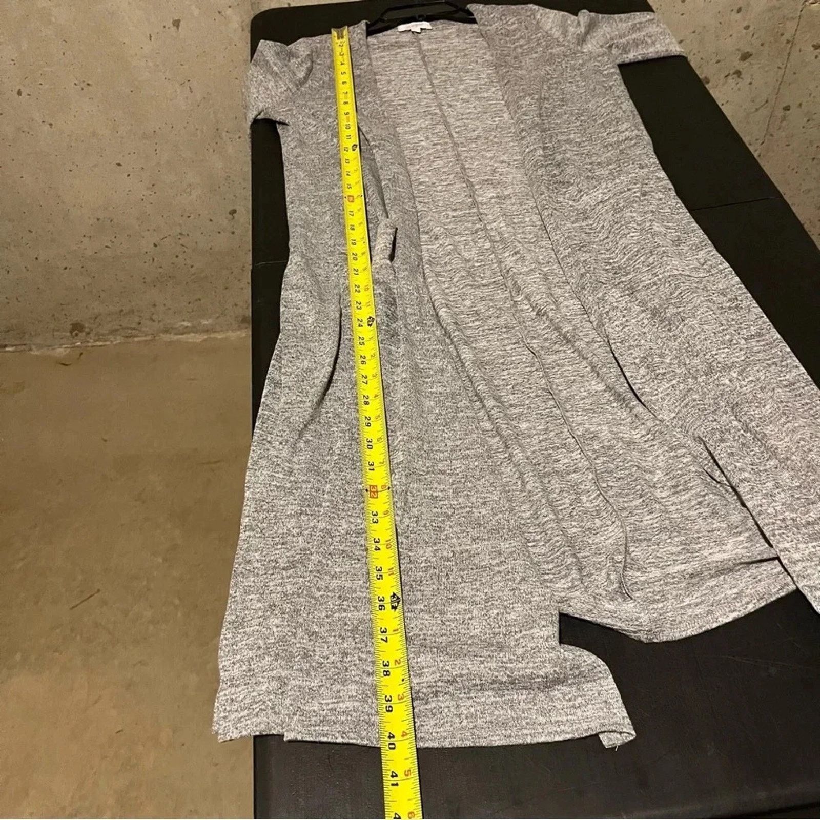 Other LuLaRoe Sarah Sweater Women’s S Gray Cardigan Open Front Size S / US 4 / IT 40 - 7 Thumbnail