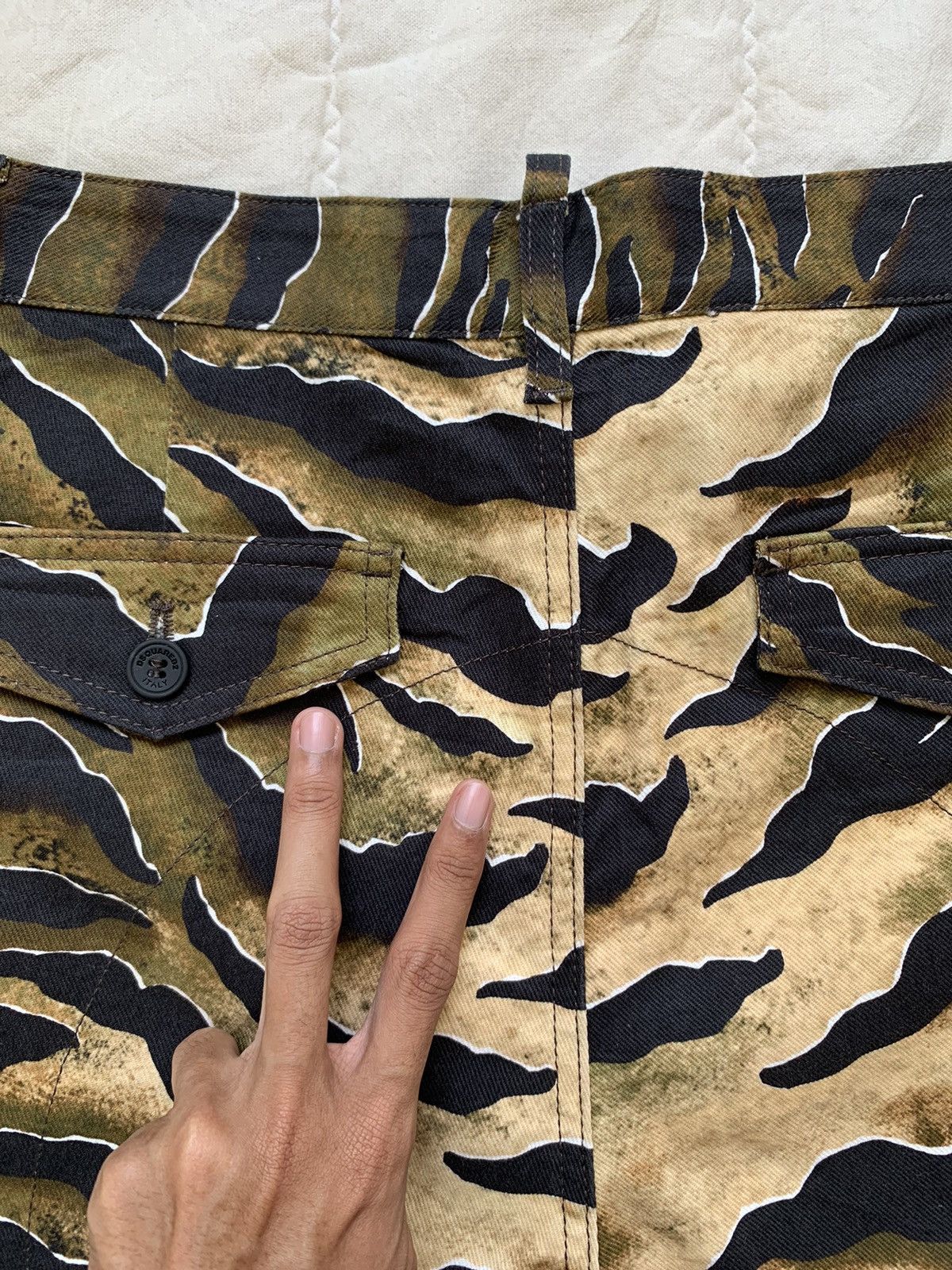 Dsquared2 SS20 Dsquared2 Camo Tiger Stripe Military Cargo Pant Size US 34 / EU 50 - 19 Thumbnail