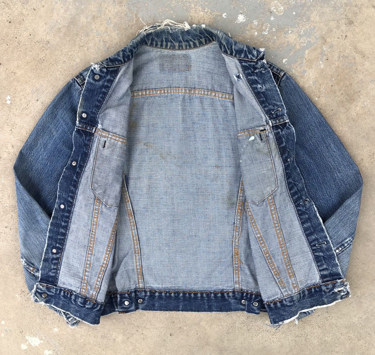 Levi's Vintage 70s Levis 505 BIG E Distressed Trucker Jacket Size US S / EU 44-46 / 1 - 4 Thumbnail