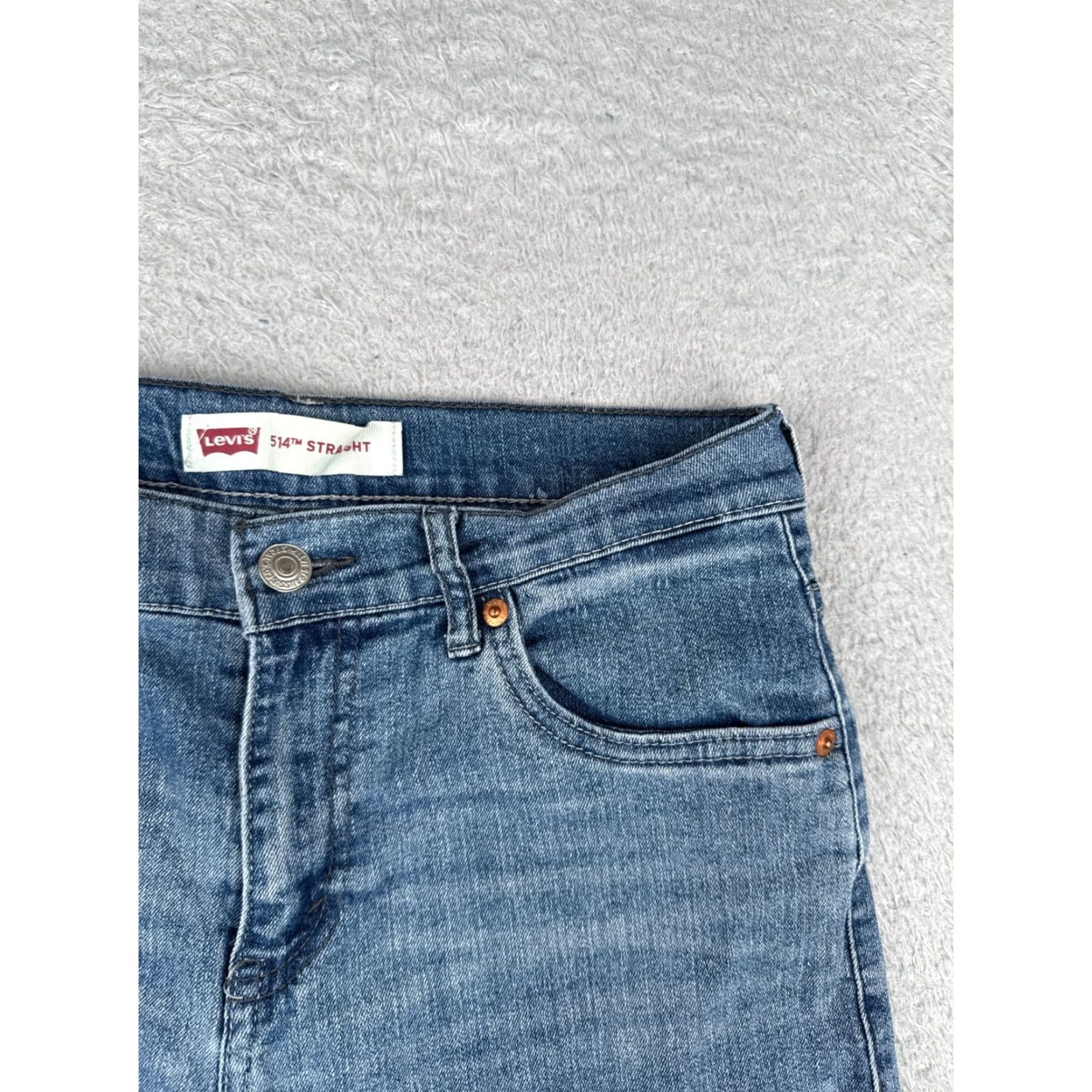 Levi's Levi's Women's Denim Shorts 28 Blue Cut-Off 80s Style Casual Summer Size 28" / US 6 / IT 42 - 5 Thumbnail