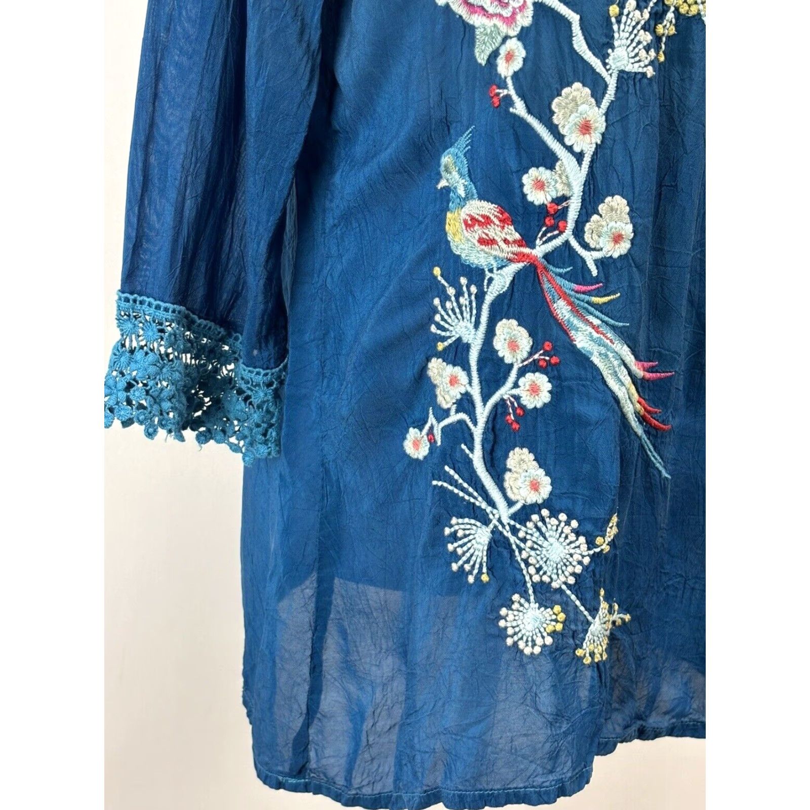 Johnny Was Johnny Was Embroidered Floral Tunic Top Teal 3/4 Sleeve Small Boho Womens Size S / US 4 / IT 40 - 6 Thumbnail